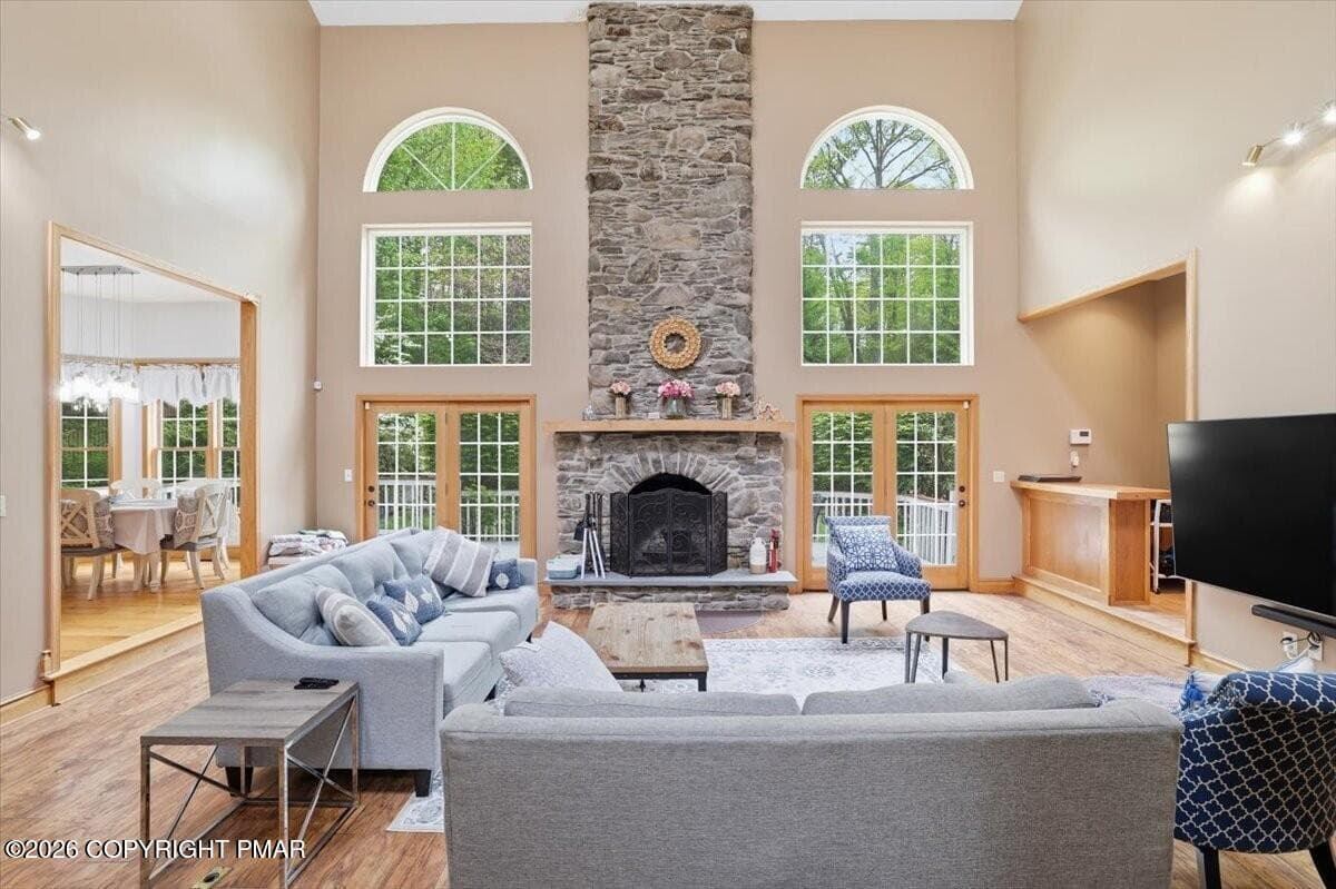 Great Room - 3358 Mountain View Drive, Tannersville, PA 18372