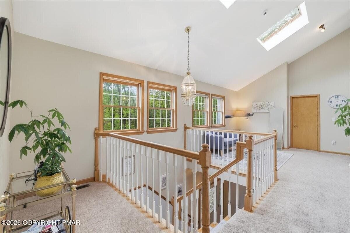 upstairs landing - 3358 Mountain View Drive, Tannersville, PA 18372