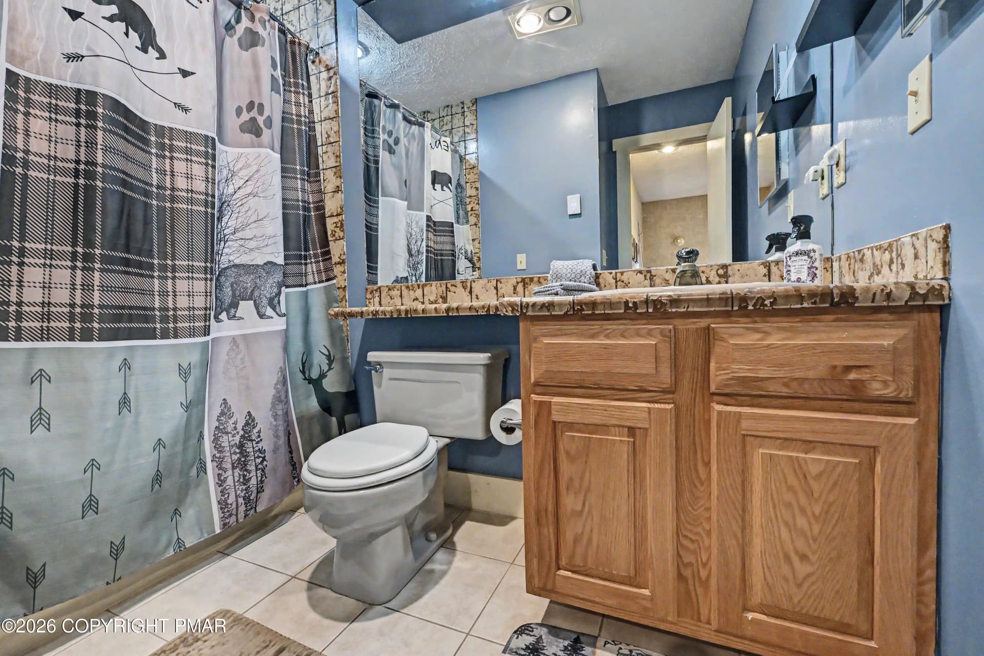 Main Bathroom - 33 Elevator, Lake Harmony, PA 18624