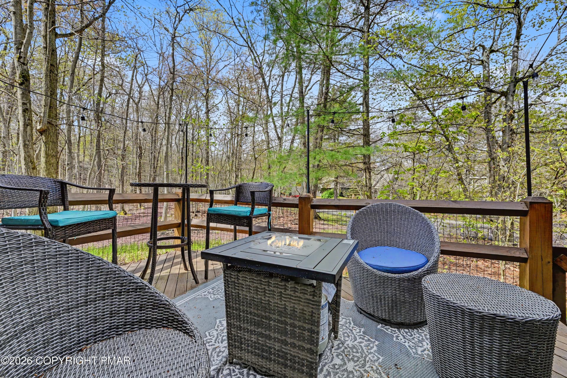 Deck - 33 Elevator, Lake Harmony, PA 18624