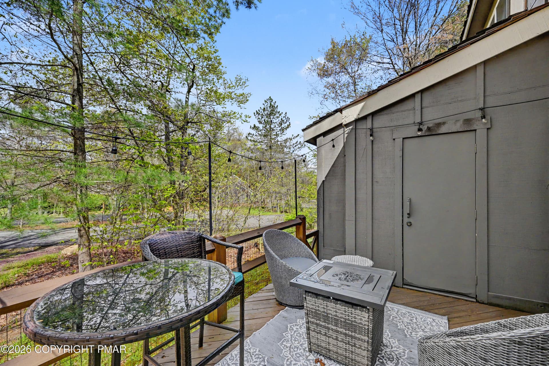 Deck - 33 Elevator, Lake Harmony, PA 18624