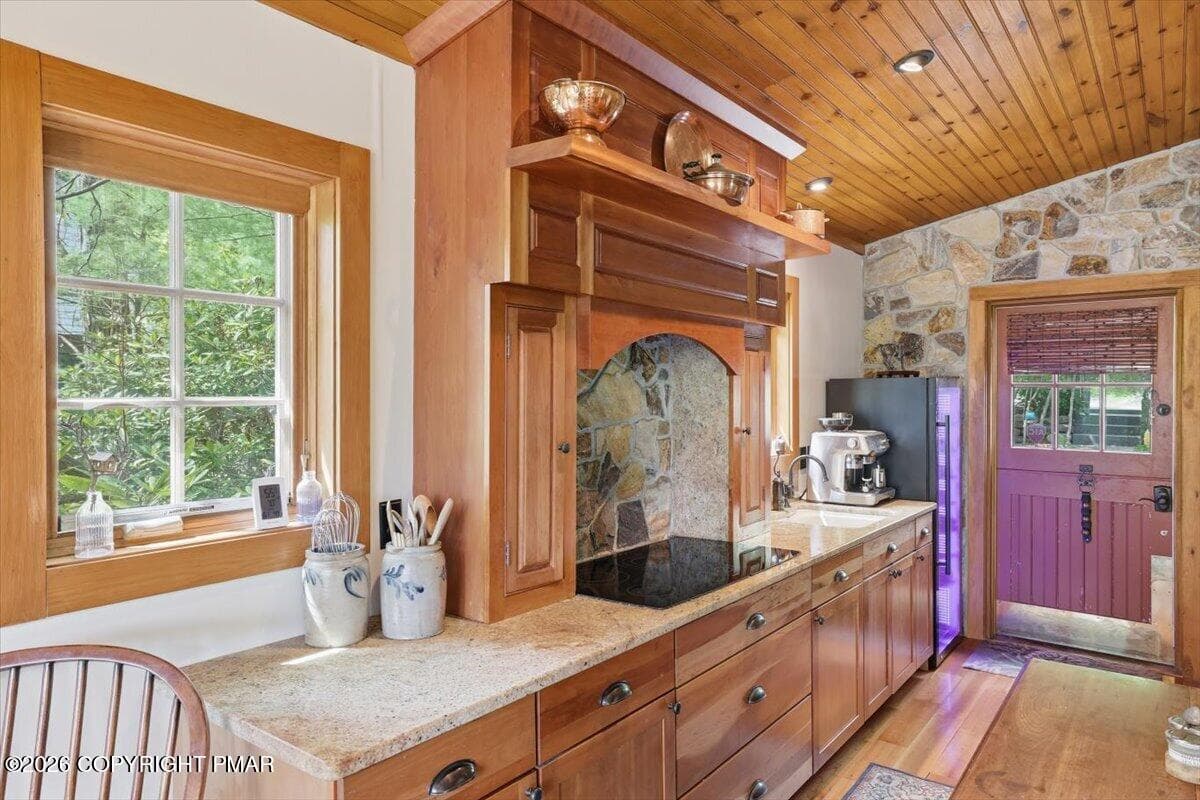 Kitchen - 223 Huckleberry Lane, Buck Hill Falls, PA 18323, Buck Hill Falls