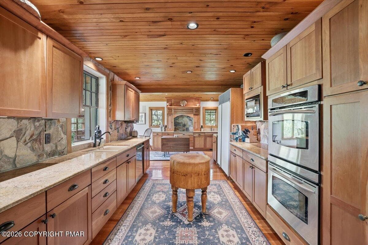 Kitchen - 223 Huckleberry Lane, Buck Hill Falls, PA 18323, Buck Hill Falls