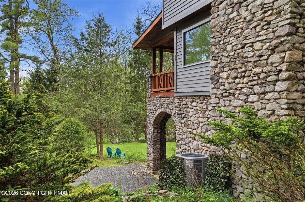Side view - 223 Huckleberry Lane, Buck Hill Falls, PA 18323, Buck Hill Falls