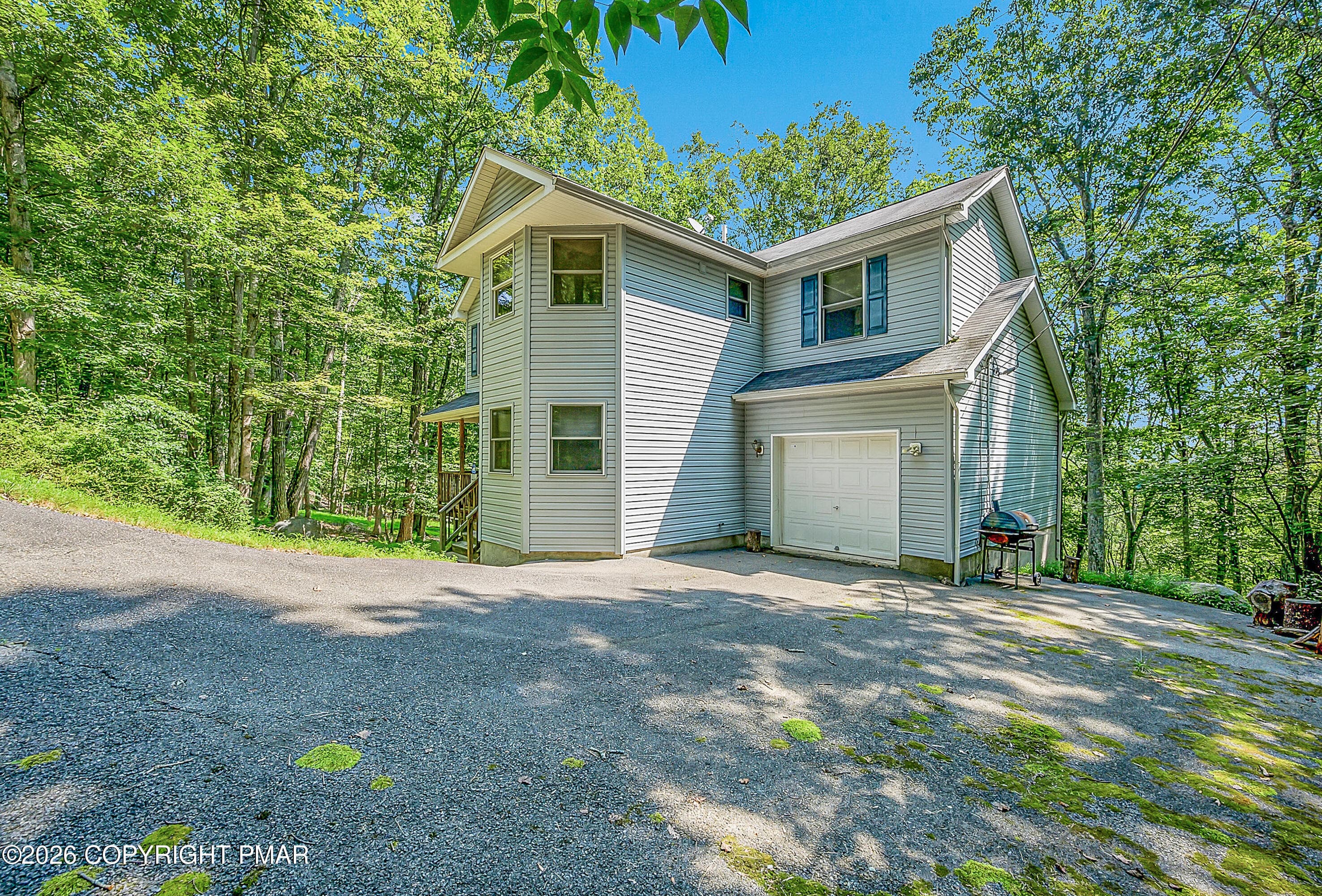 Front - 164 Bellingham Drive, Bushkill, PA 18324, Bushkill
