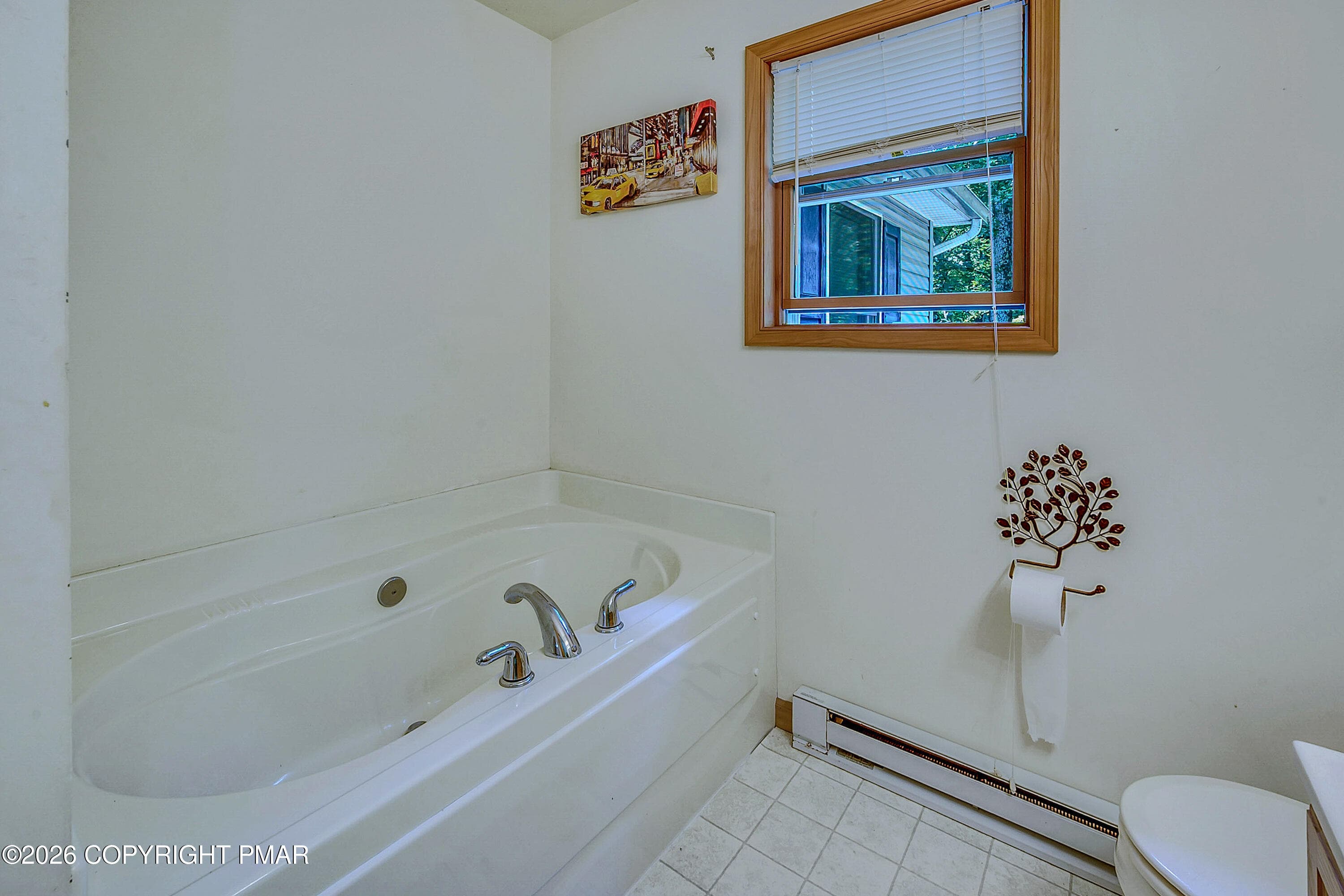 Primary Bathroom - 164 Bellingham Drive, Bushkill, PA 18324, Bushkill