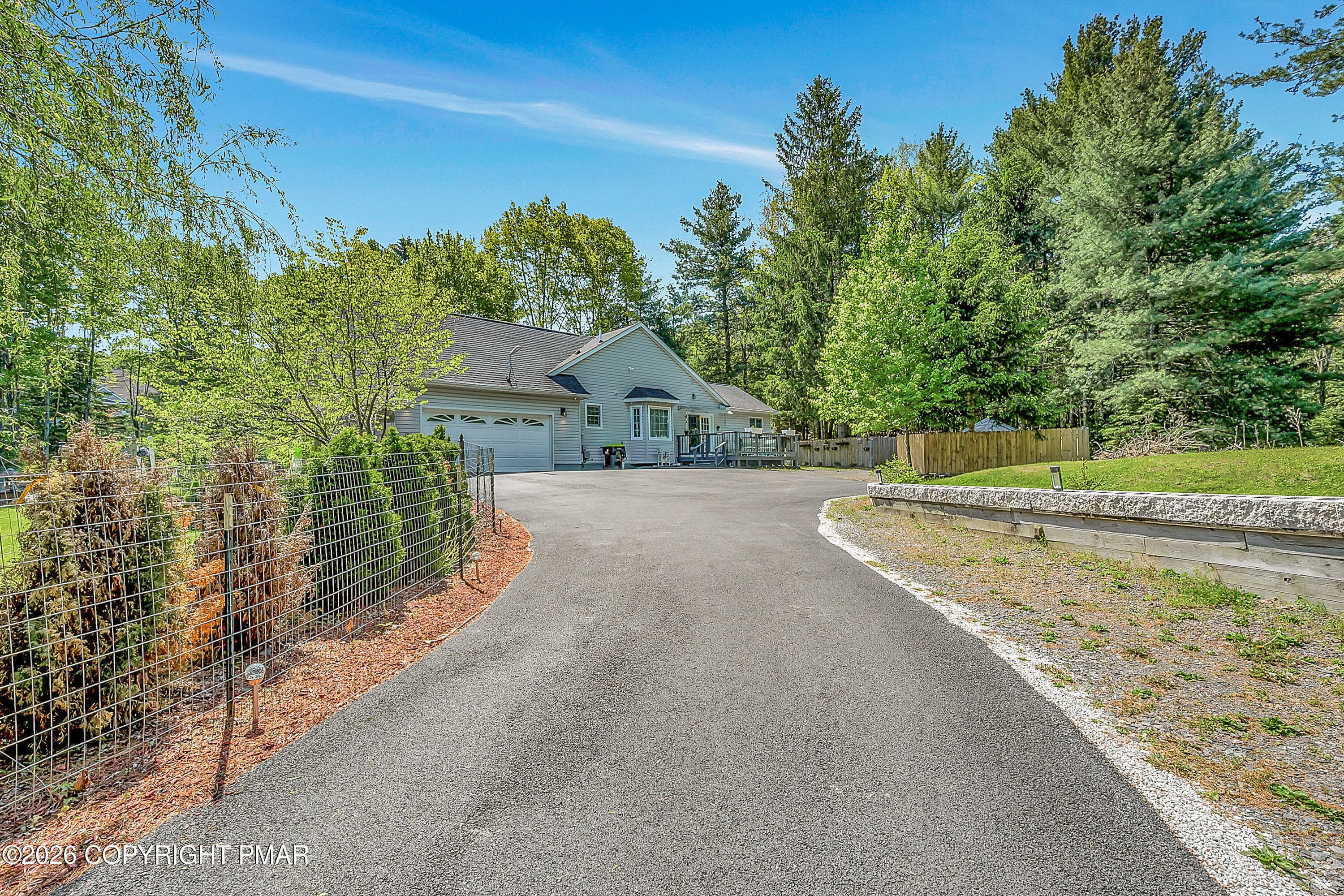 Entrance - 4 Jonathans Way, Henryville, PA 18332, Henryville