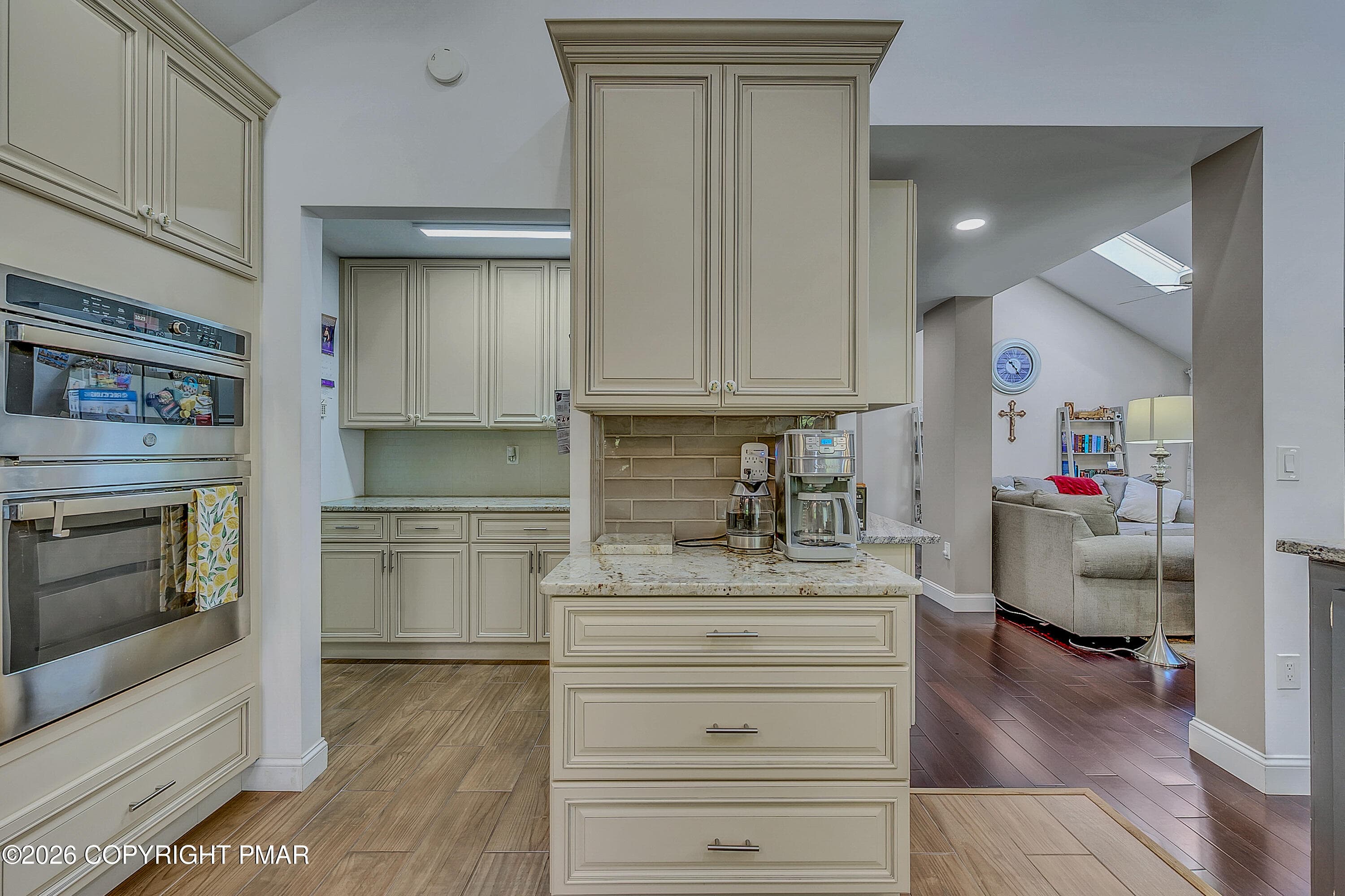 Buttler Nook - 4 Jonathans Way, Henryville, PA 18332, Henryville