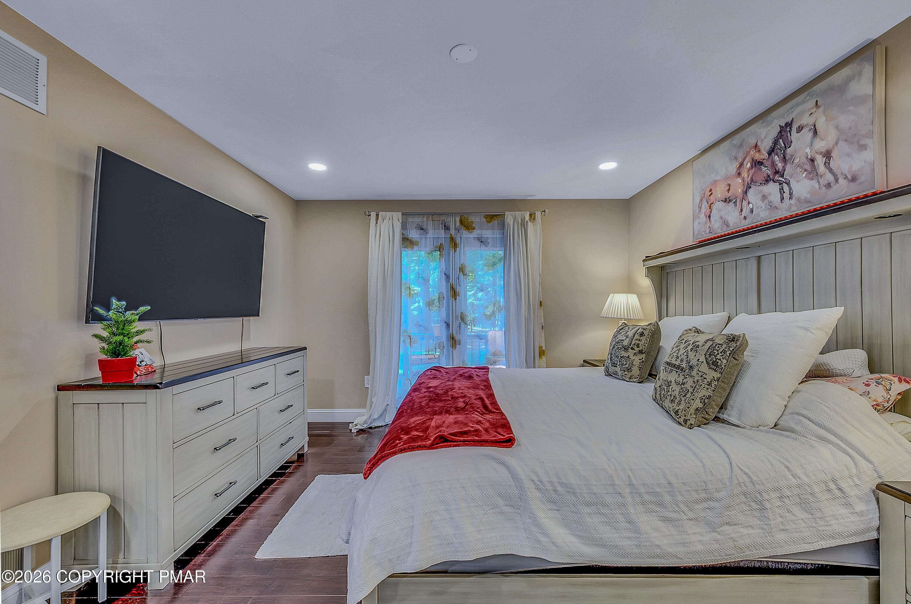 Primary Suite - 4 Jonathans Way, Henryville, PA 18332, Henryville