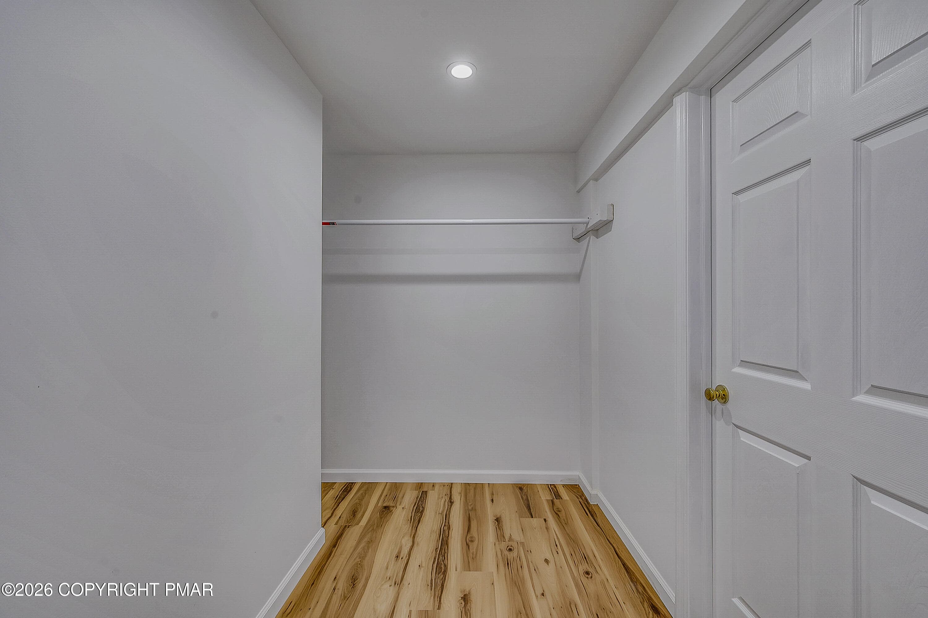 LL Walk In Closet - 4 Jonathans Way, Henryville, PA 18332, Henryville