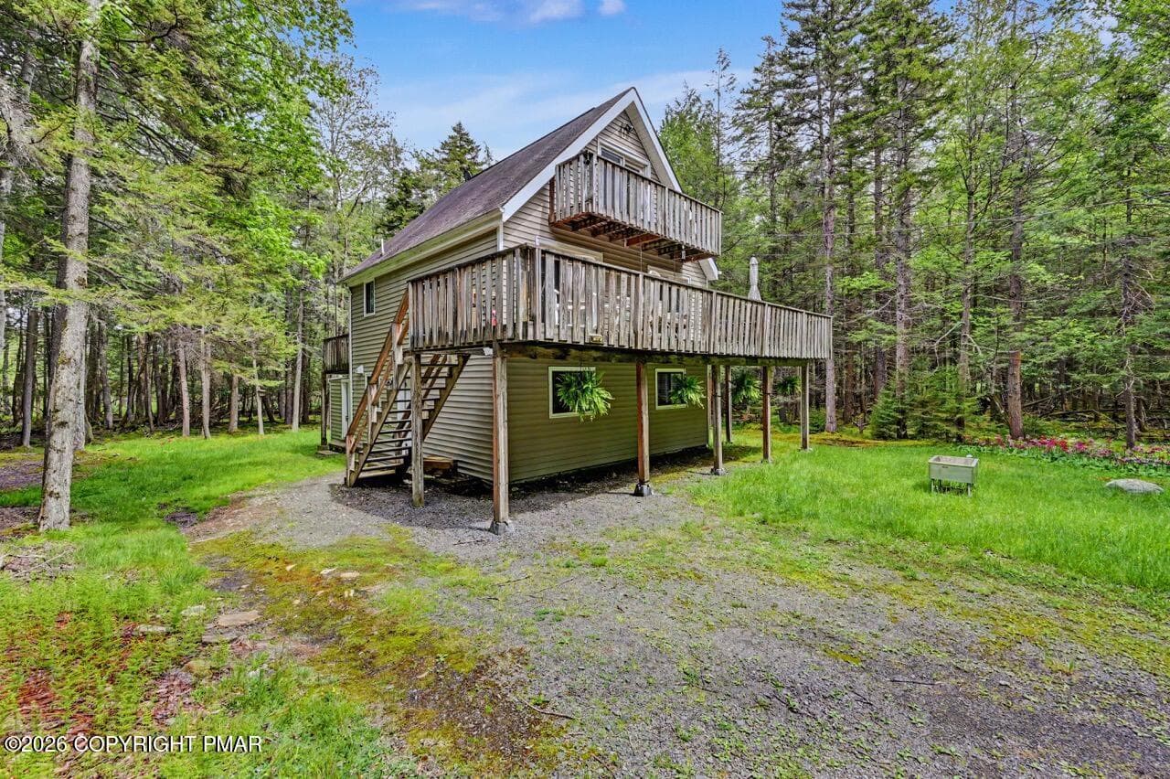 112 Thomas Ln 02 Large - 112 Thomas Lane, Gouldsboro, PA 18424, Gouldsboro