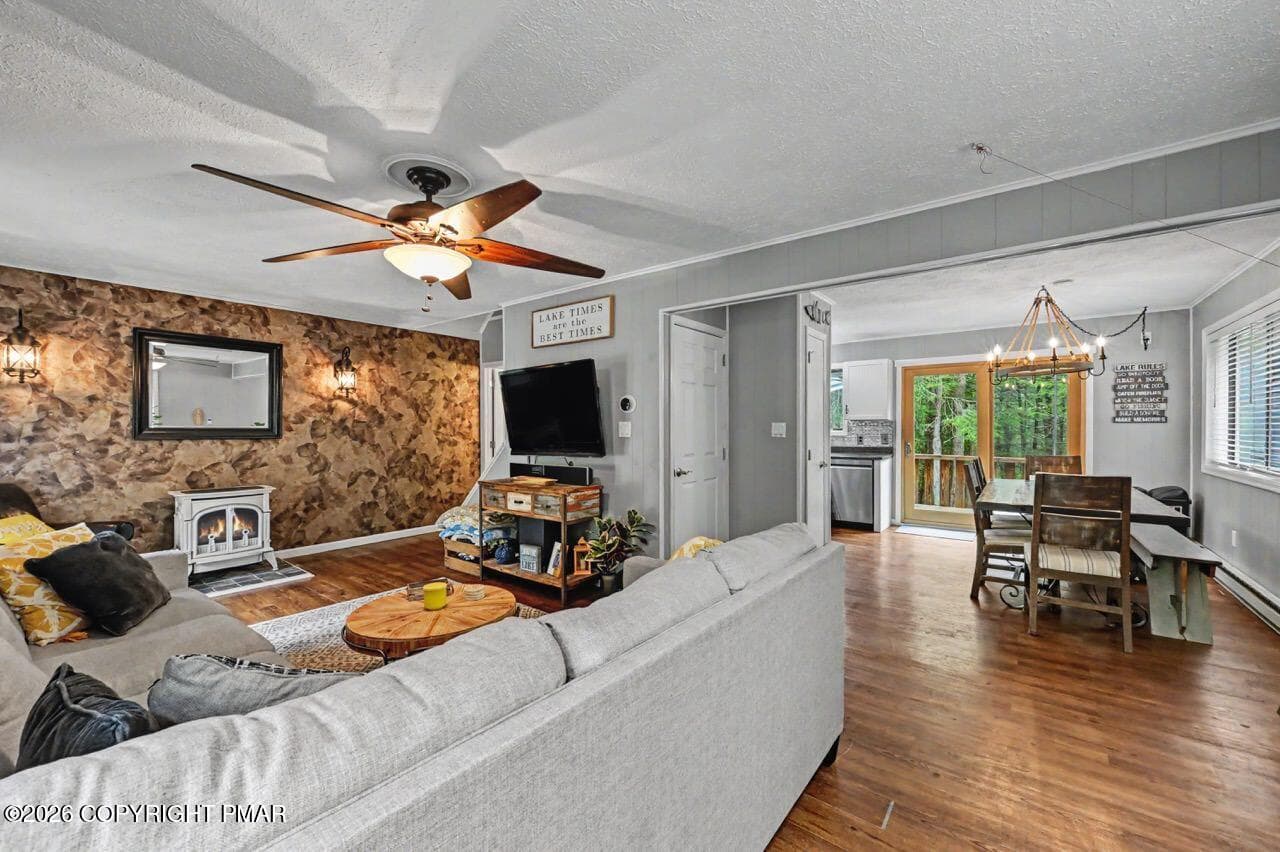 112 Thomas Ln 08 Large - 112 Thomas Lane, Gouldsboro, PA 18424, Gouldsboro
