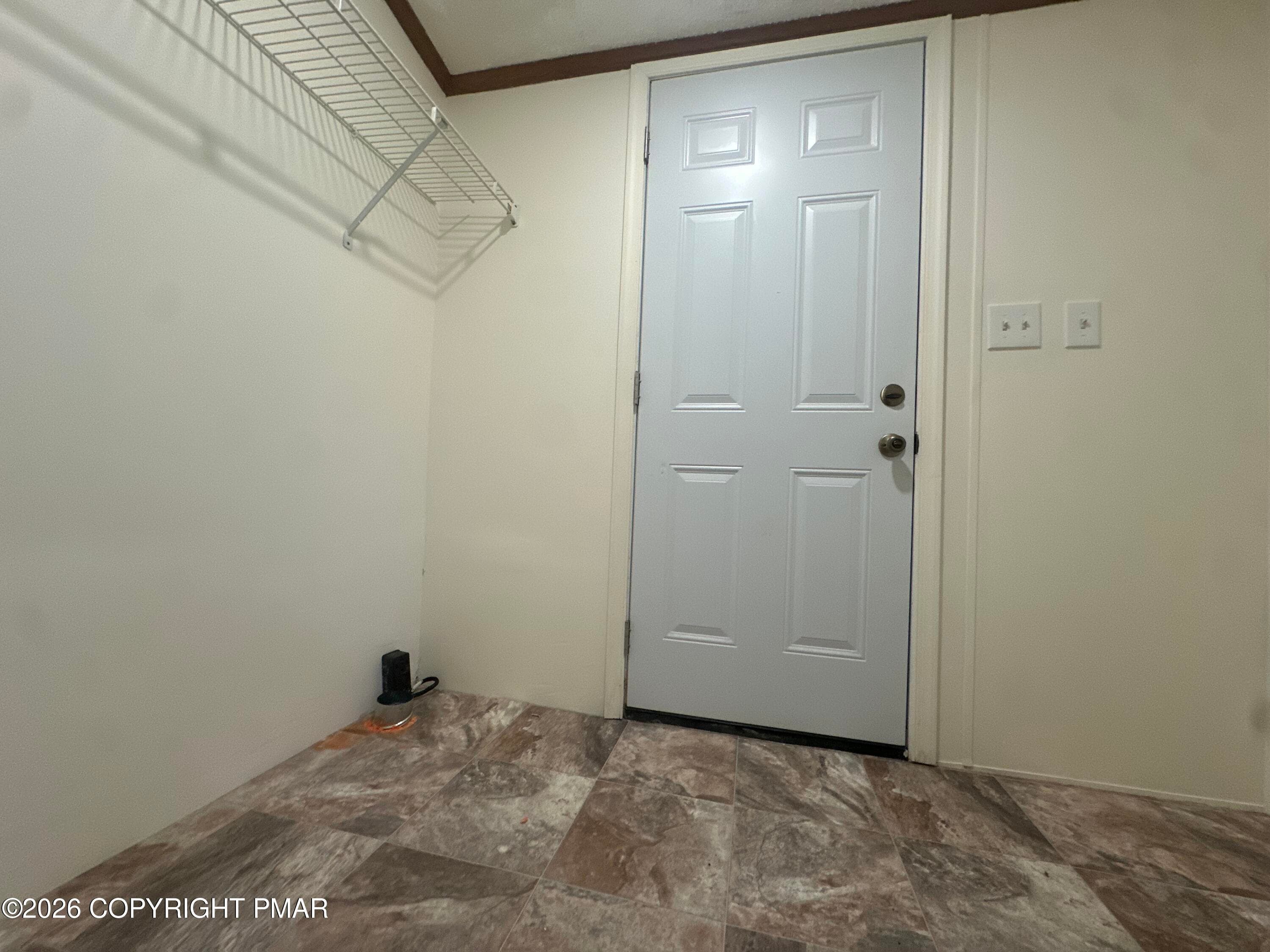 Laundy Room - 247 Kims Way, Stroudsburg, PA 18360, Stroudsburg