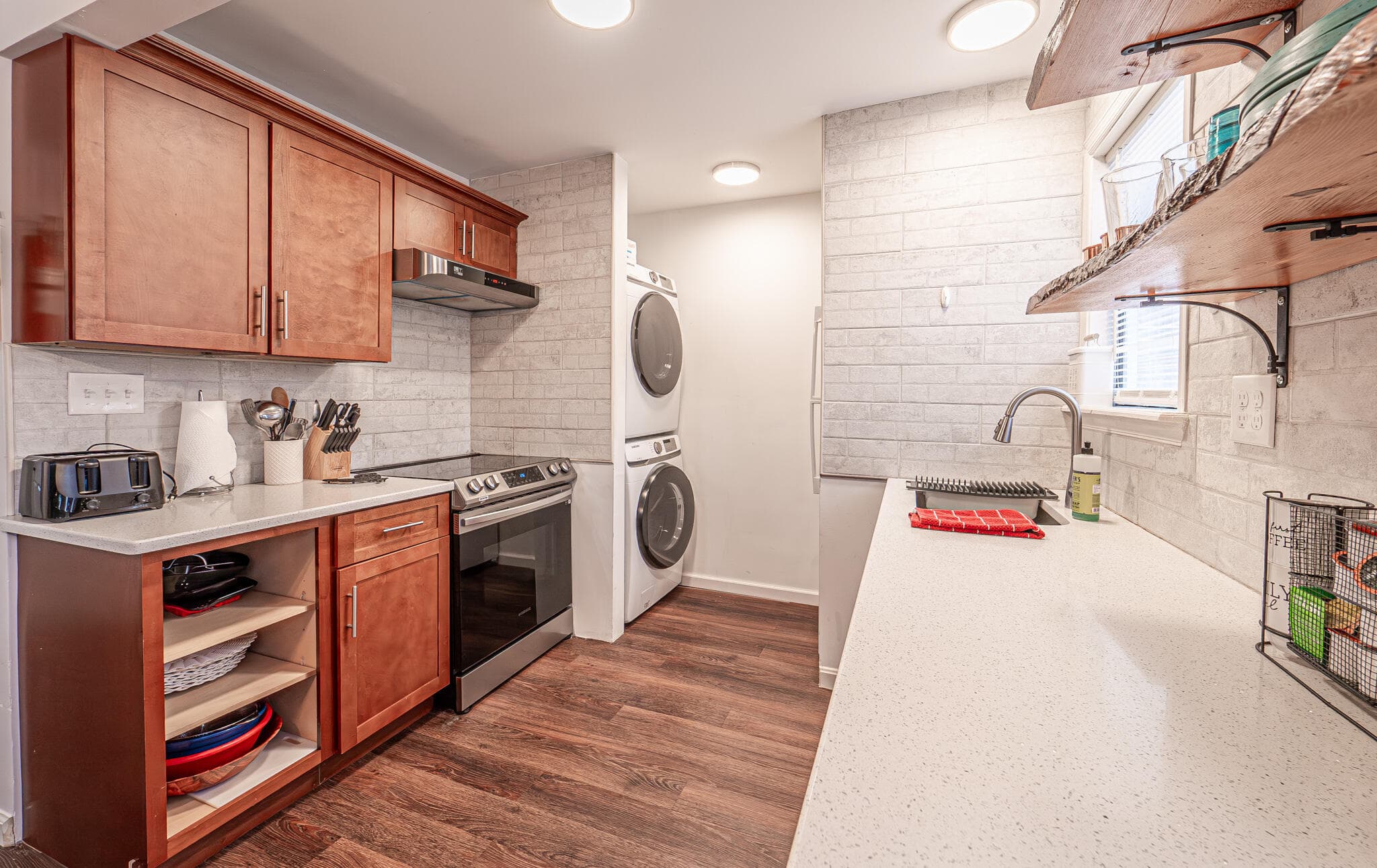 Kitchen View 2 - 3335 Woodland Drive, Tobyhanna, PA 18466, Tobyhanna