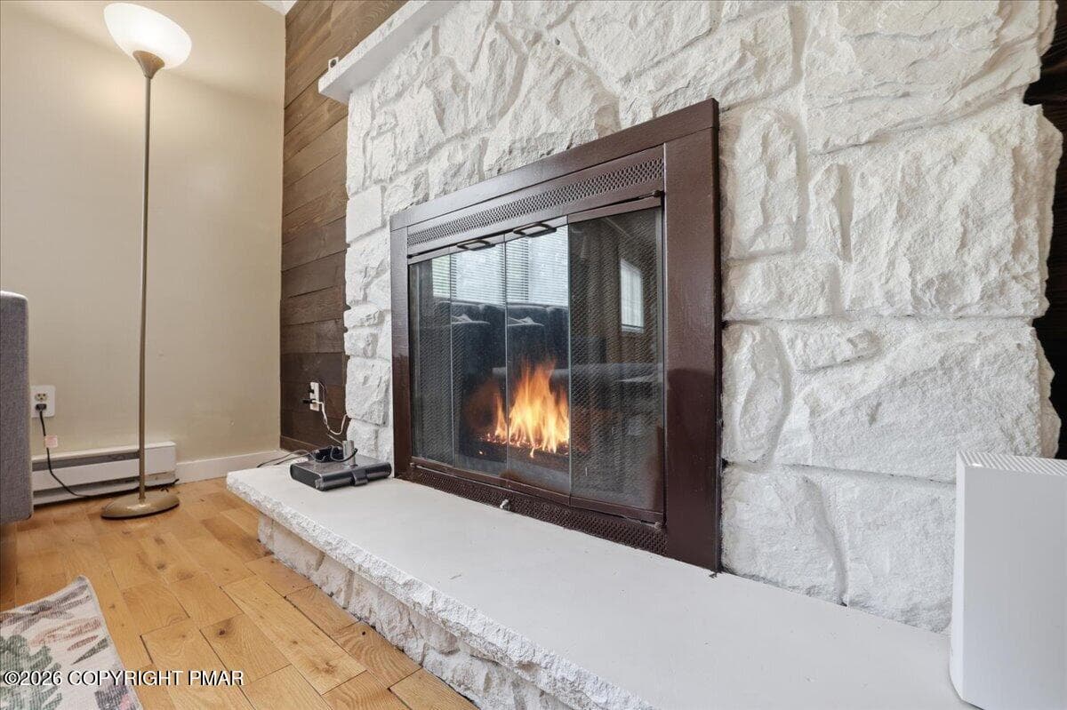 Living Room Fireplace - 644 Cayuga Drive, Tobyhanna, PA 18466, Tobyhanna