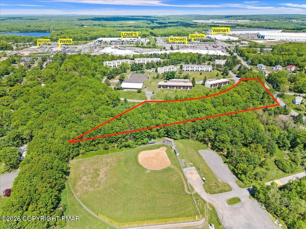 Foxfire Dr Drive, Mount Pocono, PA 18344