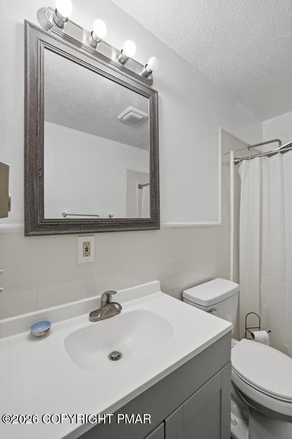 Bathroom 2 Upper - 644 Cayuga Drive, Tobyhanna, PA 18466