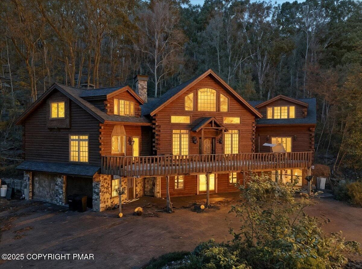 002-vt - 493 Lake Drive, Nesquehoning, PA 18240