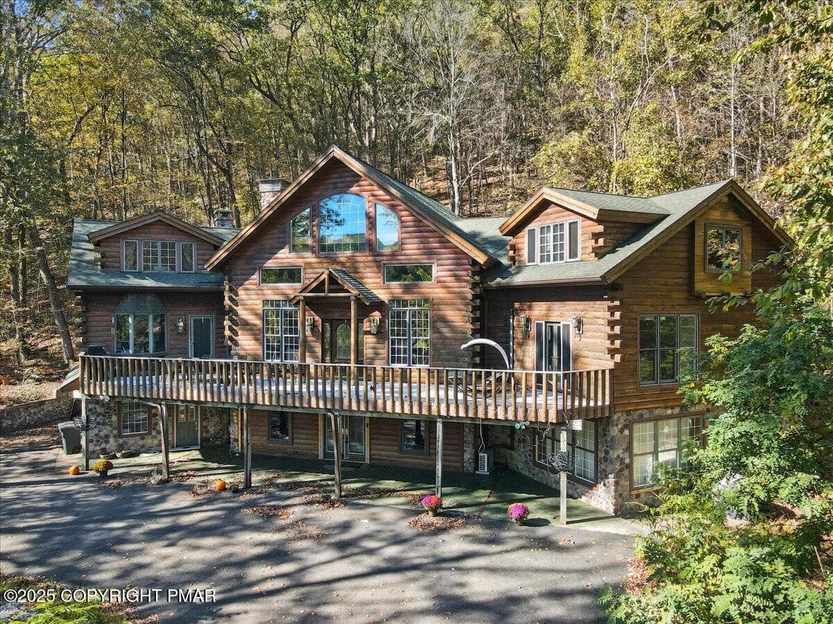 003-011_dji_fly_20251009_150020_451_1760 - 493 Lake Drive, Nesquehoning, PA 18240, Nesquehoning