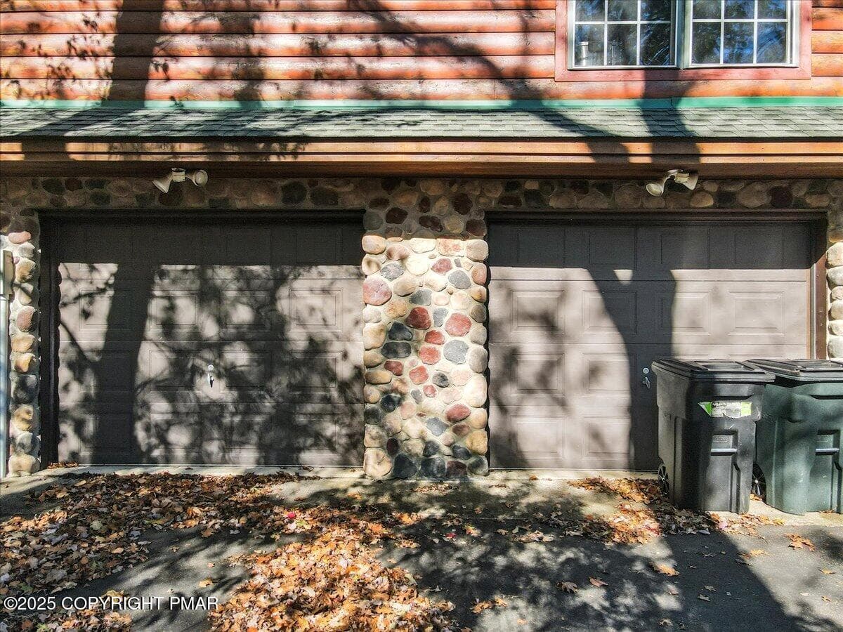 093-016_dji_fly_20251009_150252_456_1760 - 493 Lake Drive, Nesquehoning, PA 18240, Nesquehoning