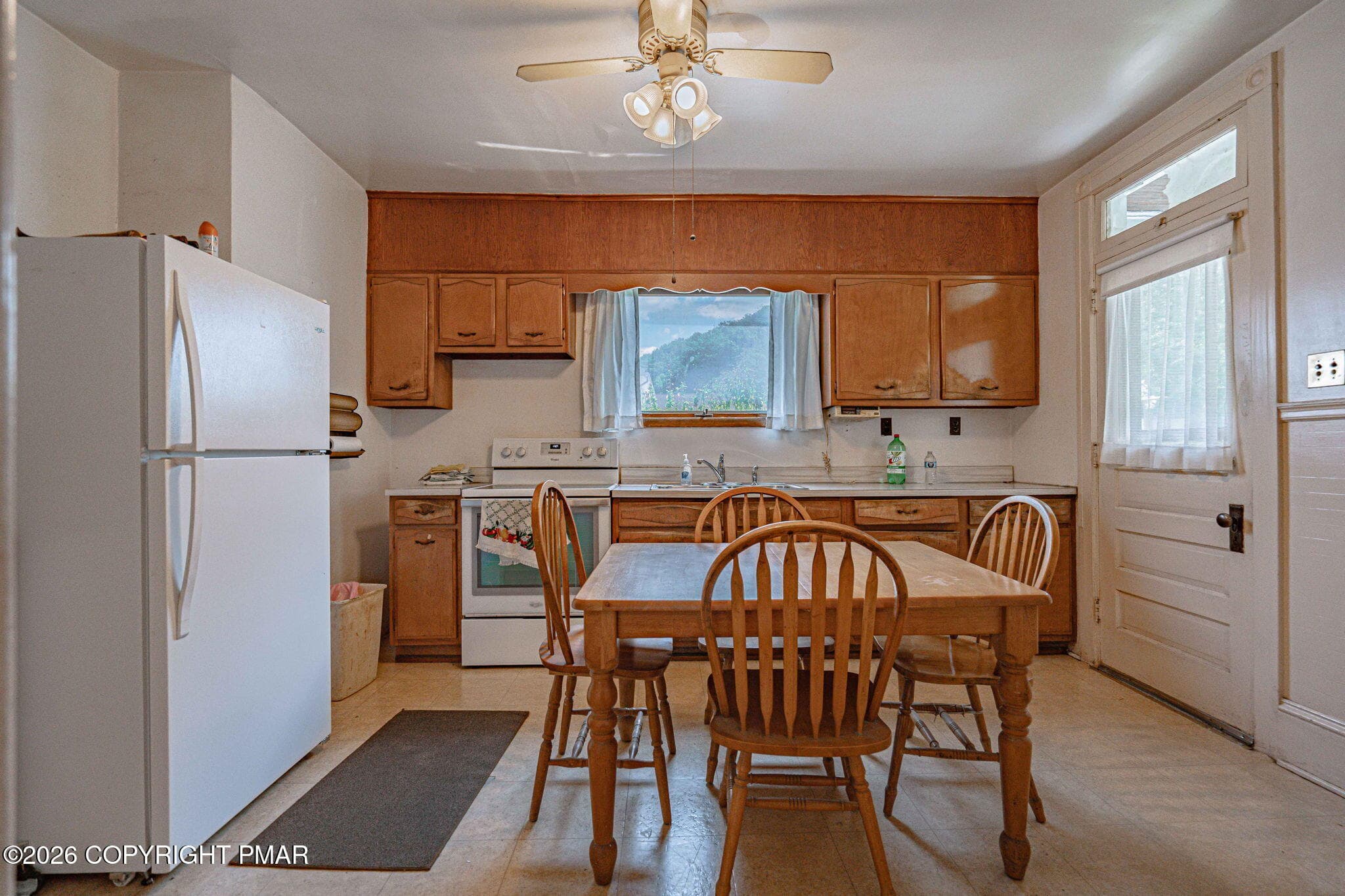14-web-or-mls-14 - 159 W Ridge Street, Nesquehoning, PA 18240, Nesquehoning