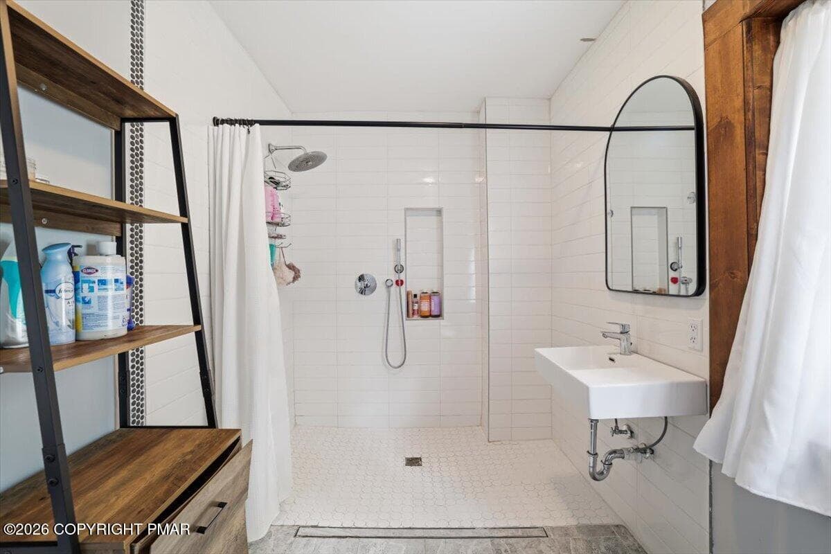 30-photo-29 - 2408 Clearview Avenue, Stroudsburg, PA 18360, Stroudsburg
