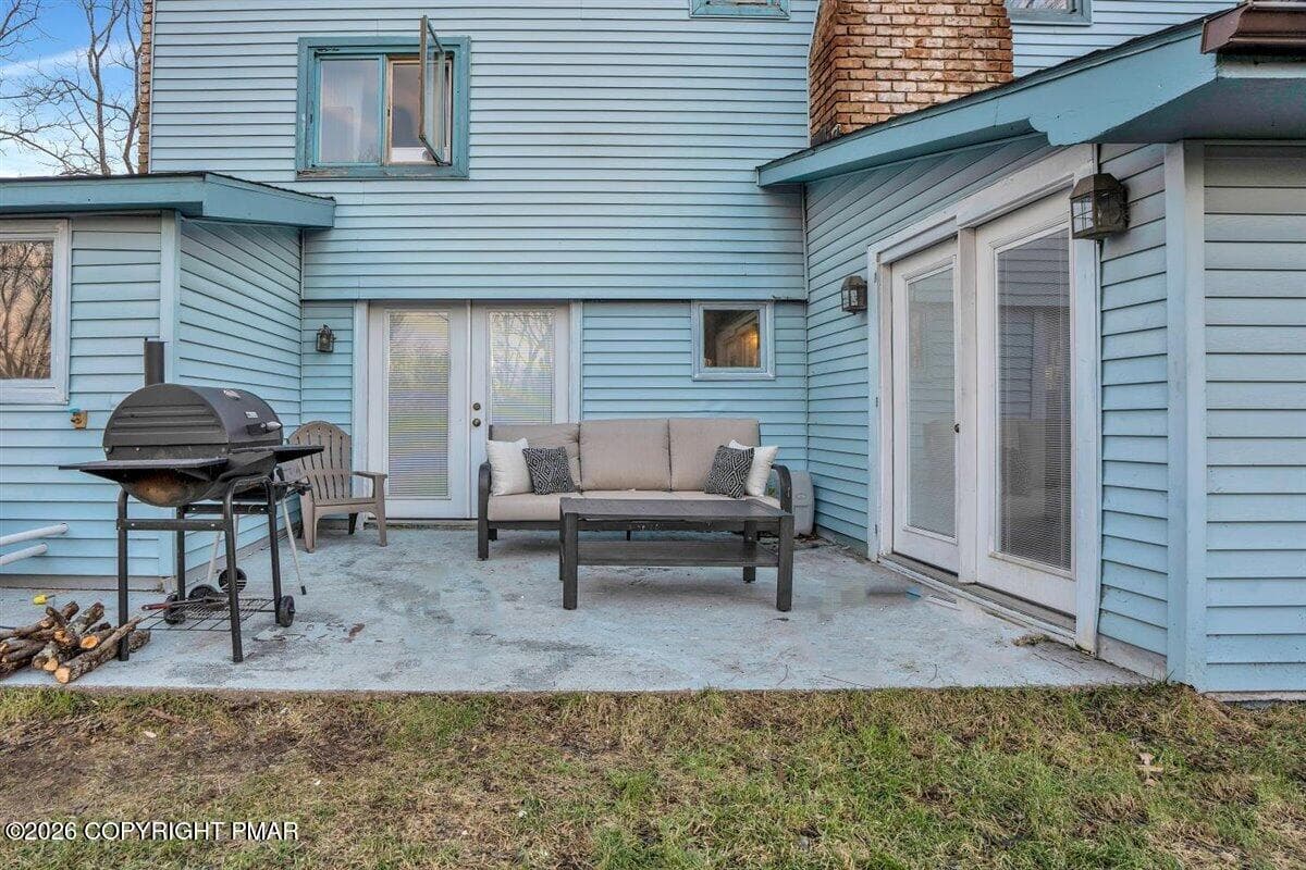 36-A7407203 - 2525 US-209, Sciota, PA 18354, Sciota