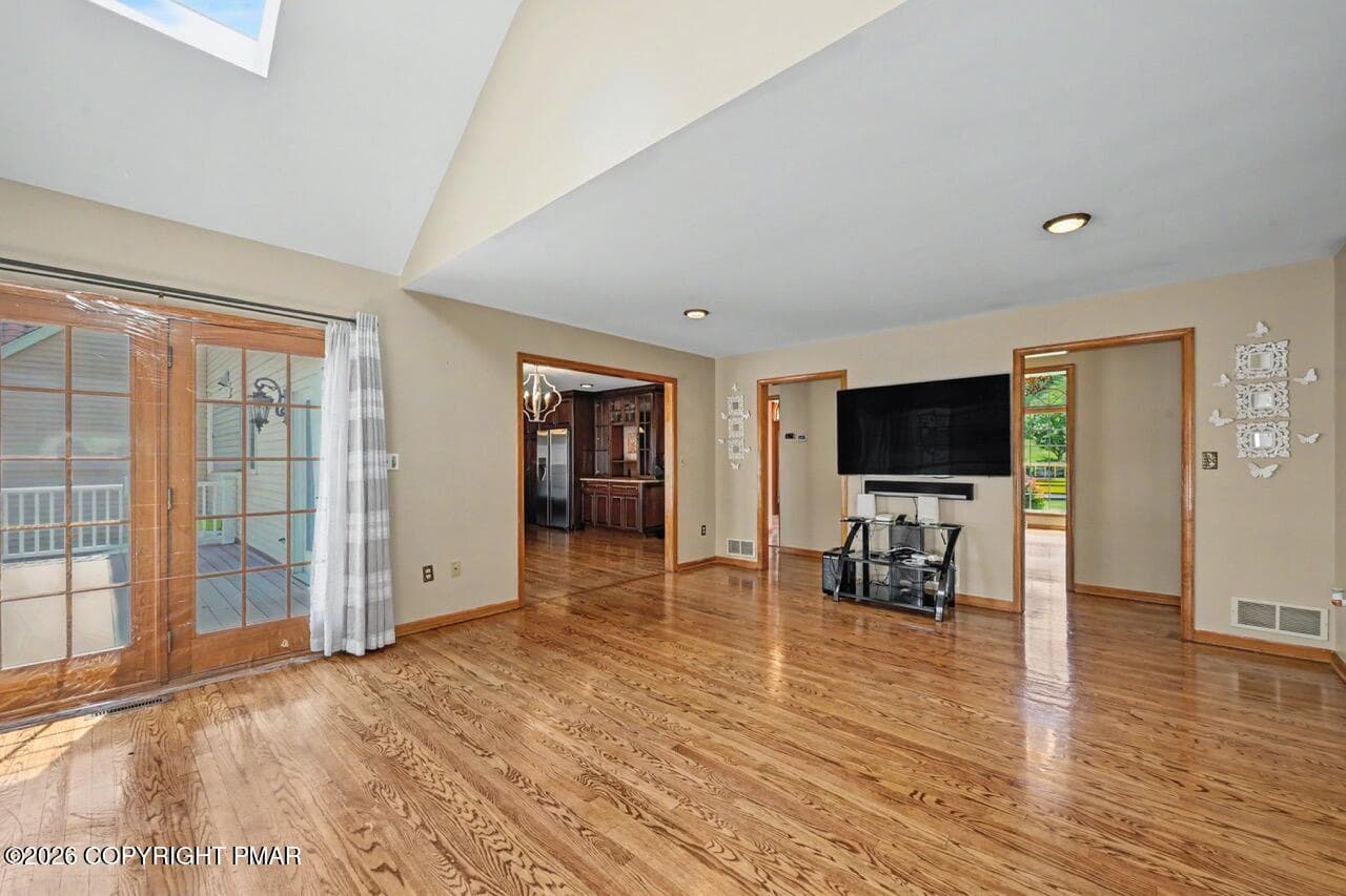2134 Fox Run photo 37 - 2134 Fox Run Road, Stroudsburg, PA 18360, Stroudsburg