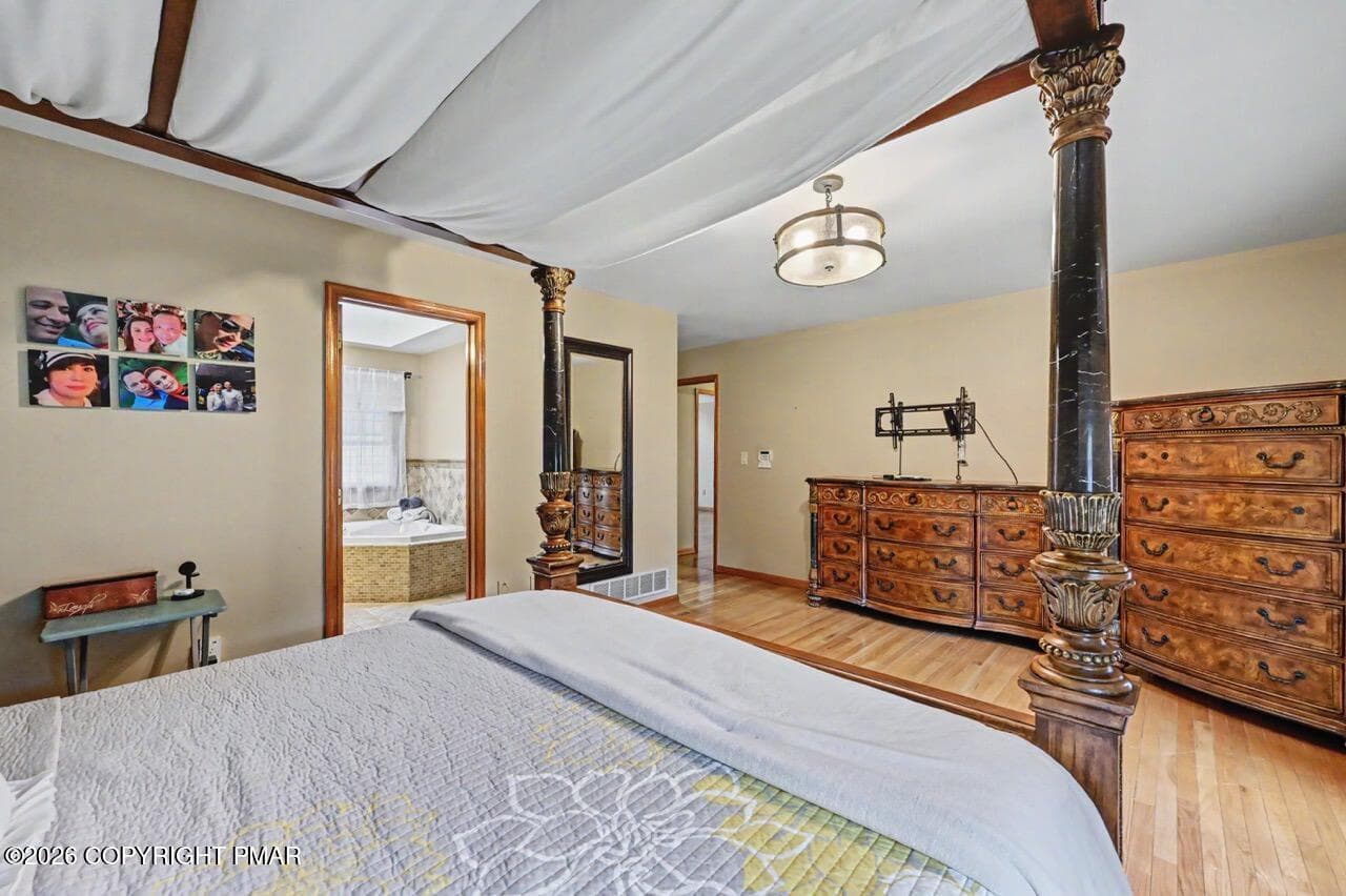 2134 Fox Run photo 42 - 2134 Fox Run Road, Stroudsburg, PA 18360, Stroudsburg