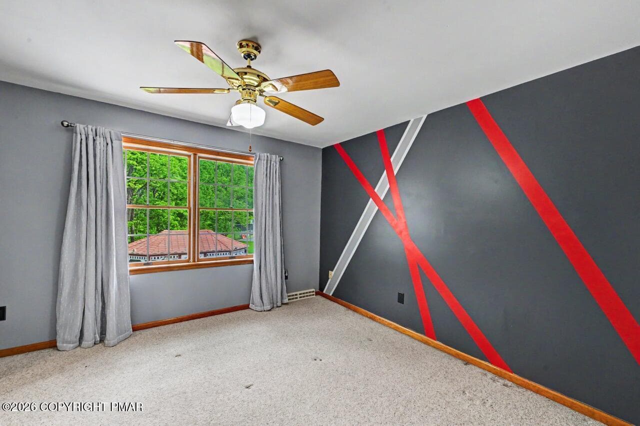 2134 Fox Run photo 52 - 2134 Fox Run Road, Stroudsburg, PA 18360, Stroudsburg