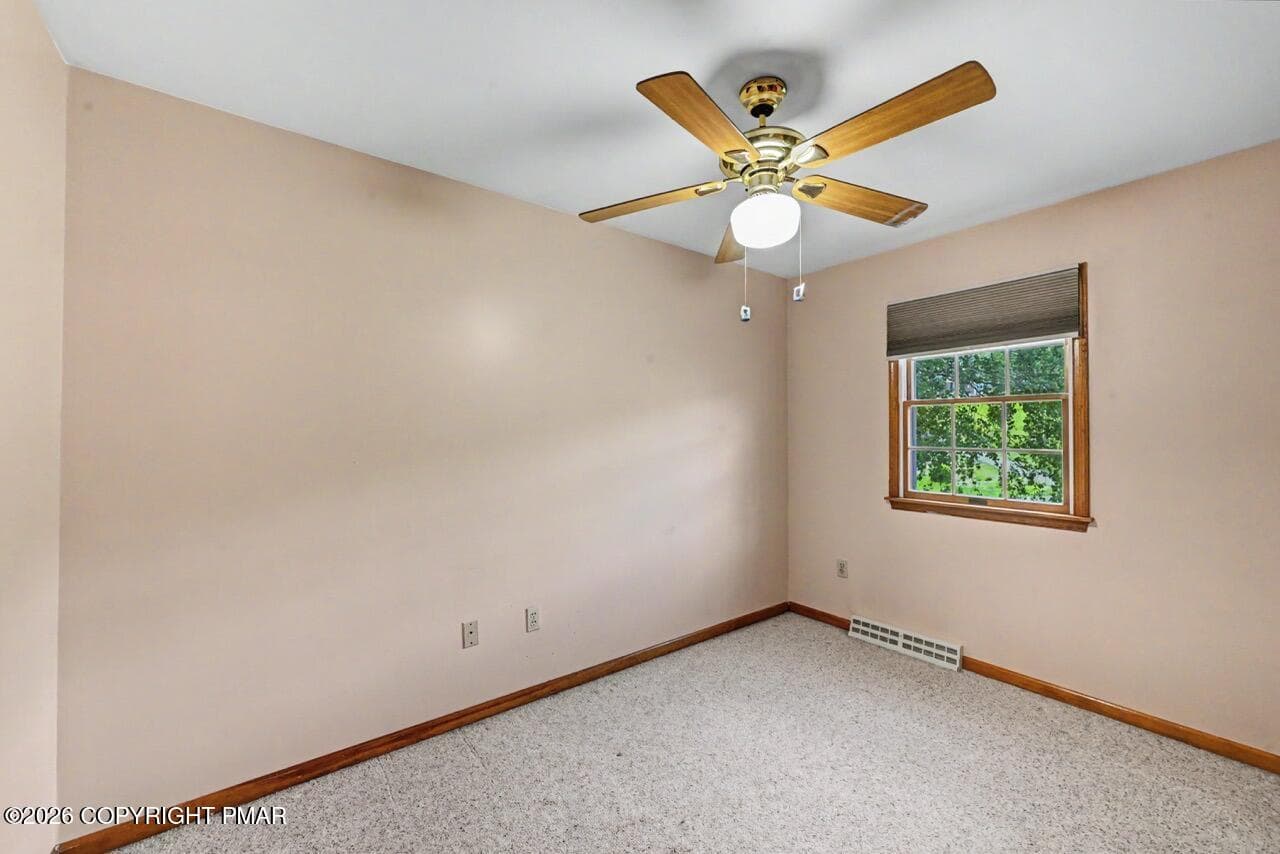 2134 Fox Run photo 64 - 2134 Fox Run Road, Stroudsburg, PA 18360, Stroudsburg