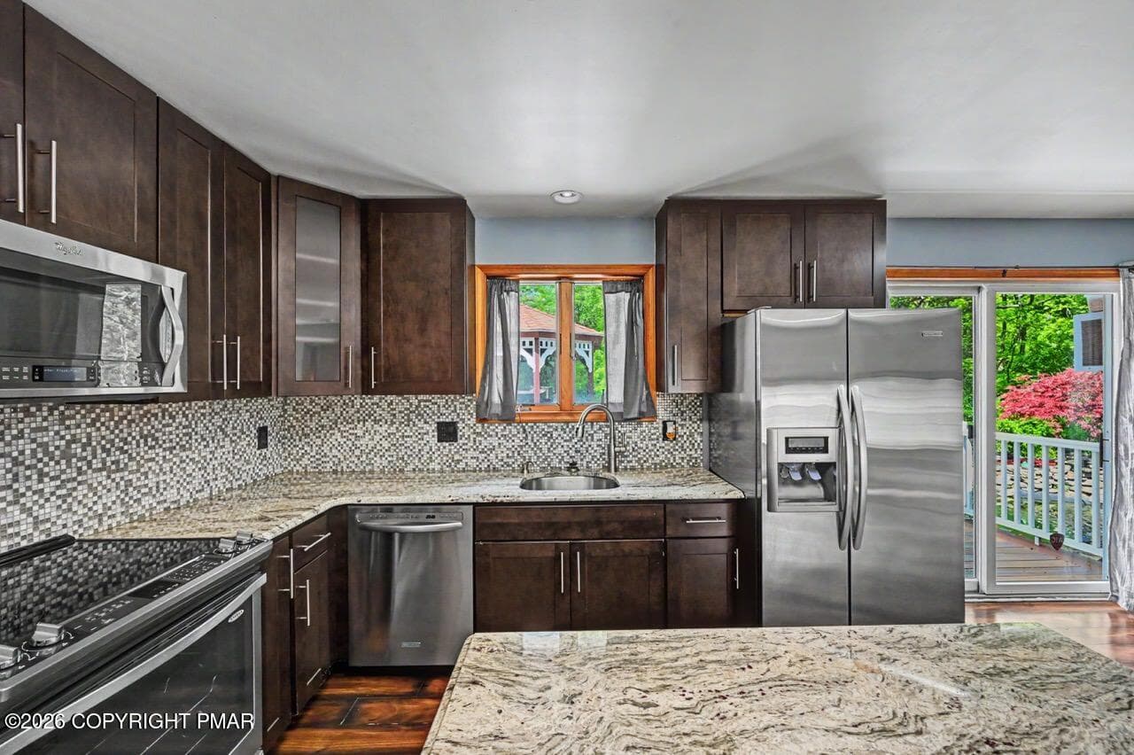 2134 Fox Run photo 84 - 2134 Fox Run Road, Stroudsburg, PA 18360, Stroudsburg