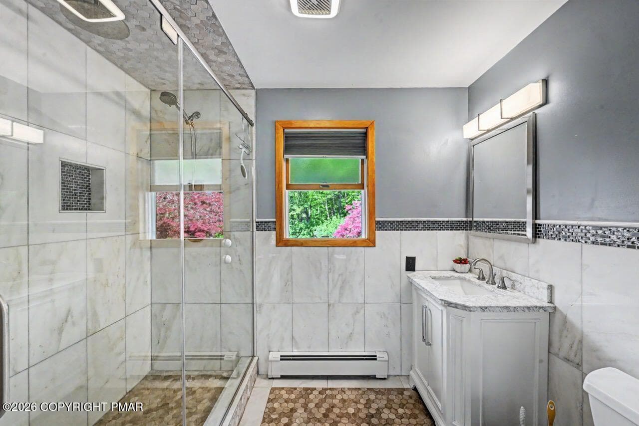 2134 Fox Run photo 86 - 2134 Fox Run Road, Stroudsburg, PA 18360, Stroudsburg