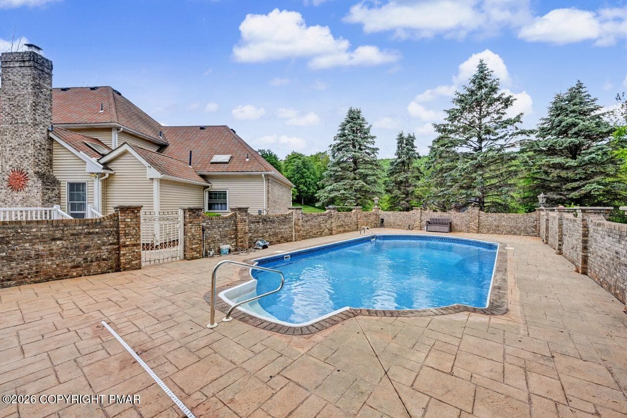 2134 Fox Run photo 97 - 2134 Fox Run Road, Stroudsburg, PA 18360, Stroudsburg