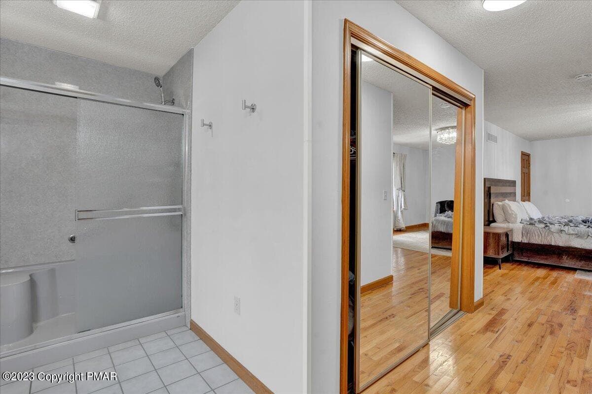 POCONOS - 157 Greenwood Drive, Blakeslee, PA 18610, Blakeslee