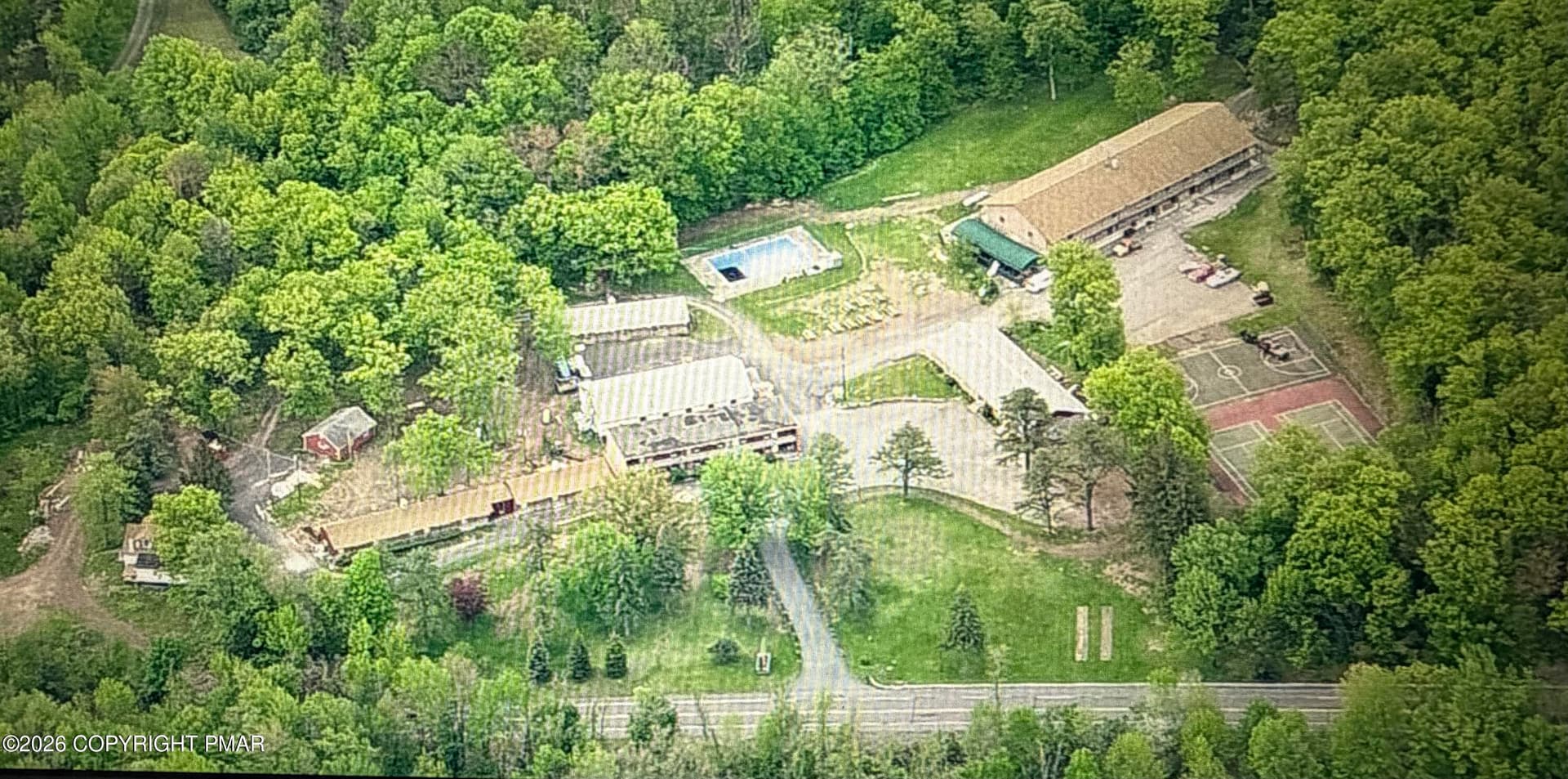 6315 Paradise Valley Road, Mount Pocono, PA 18344