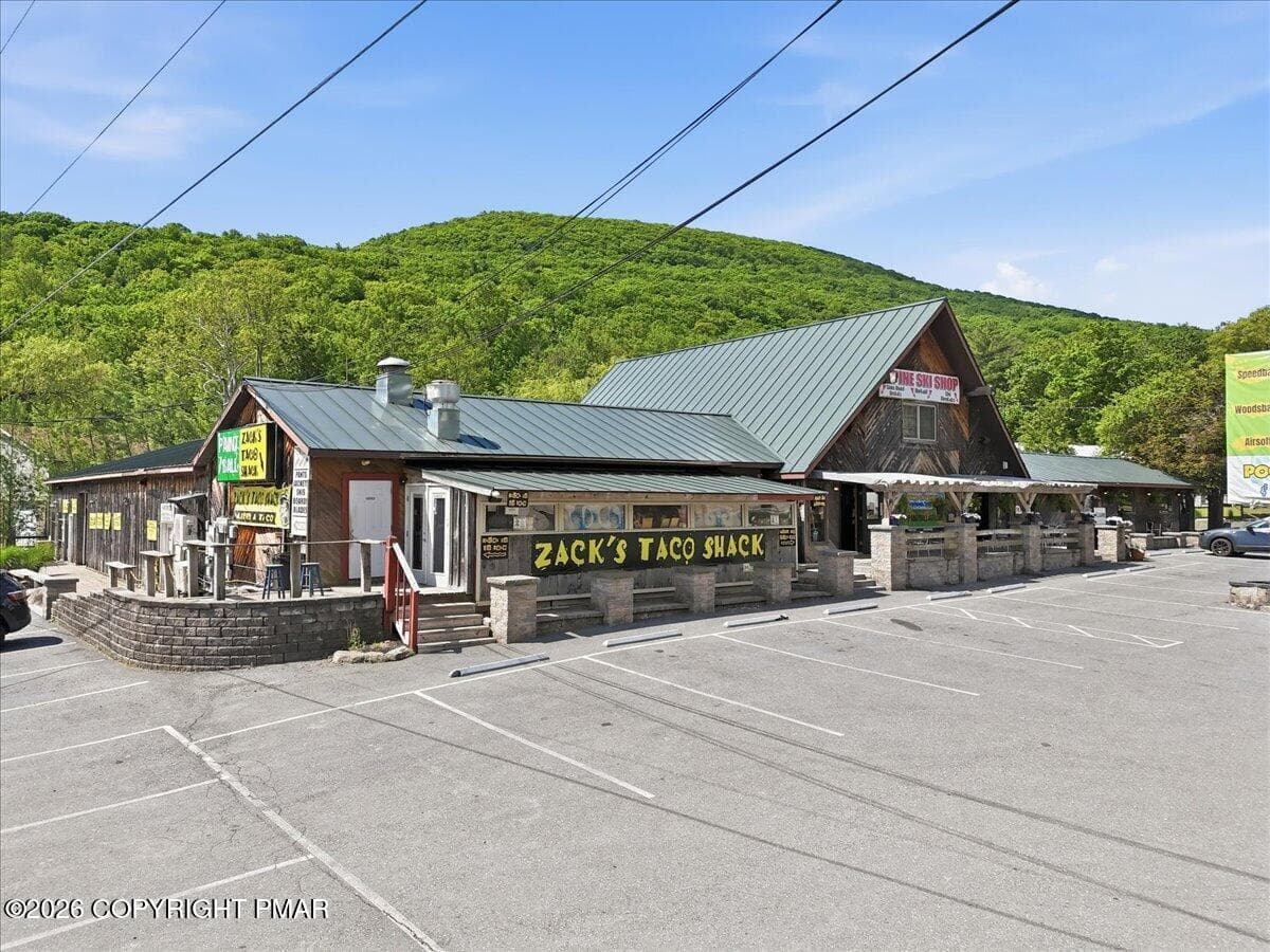 05-069_dji_fly_20260529_105046_0168_1780 - 145 Camelback Road, Tannersville, PA 18372