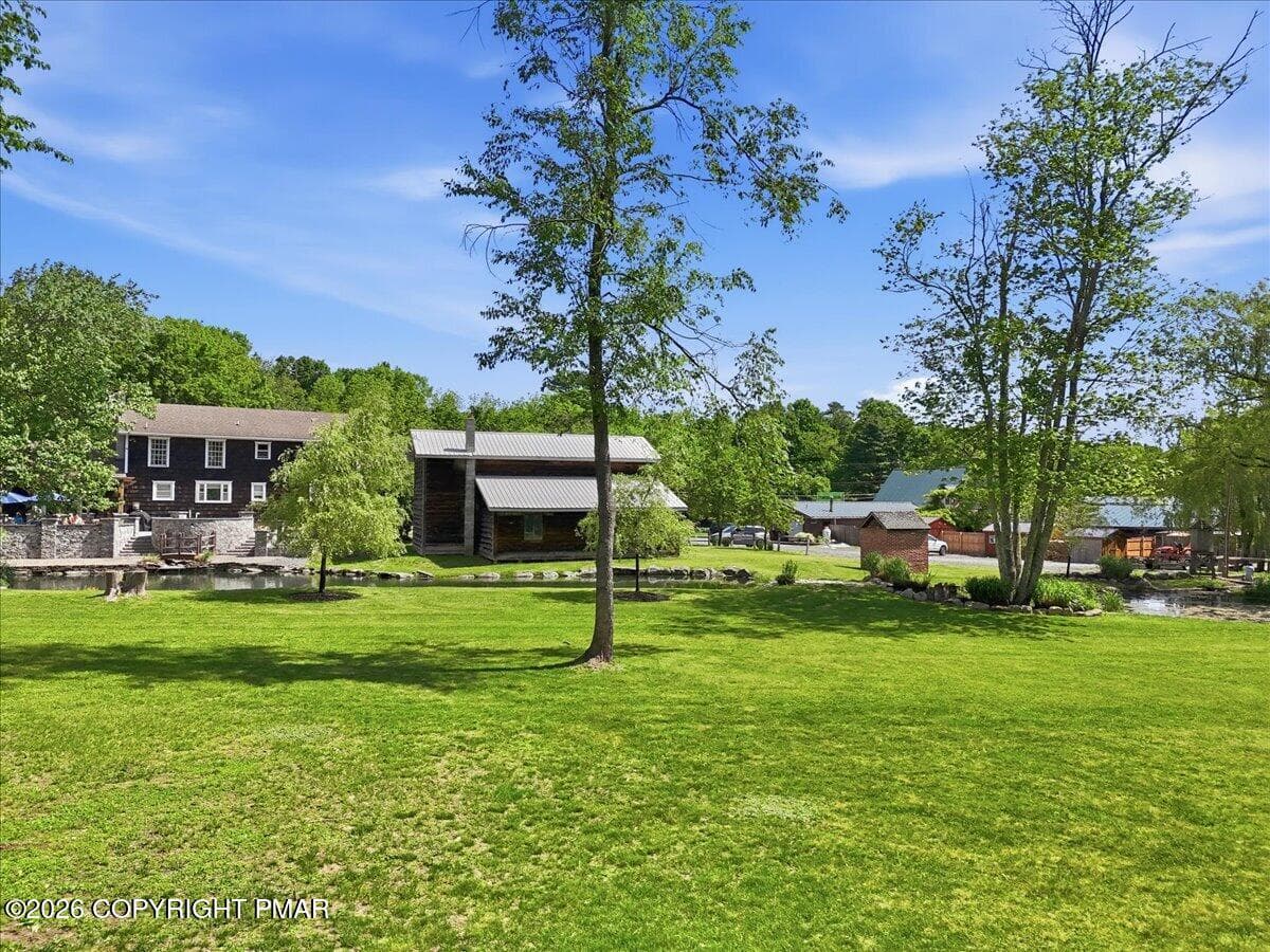 30-056_dji_fly_20260529_104302_0152_1780 - 145 Camelback Road, Tannersville, PA 18372