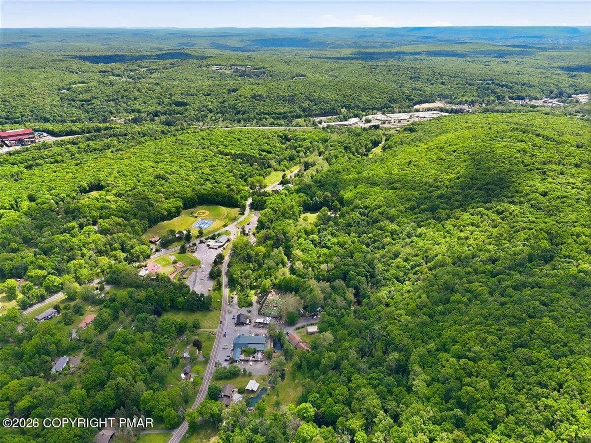 89-085_dji_fly_20260529_110154_0191_1780 - 145 Camelback Road, Tannersville, PA 18372