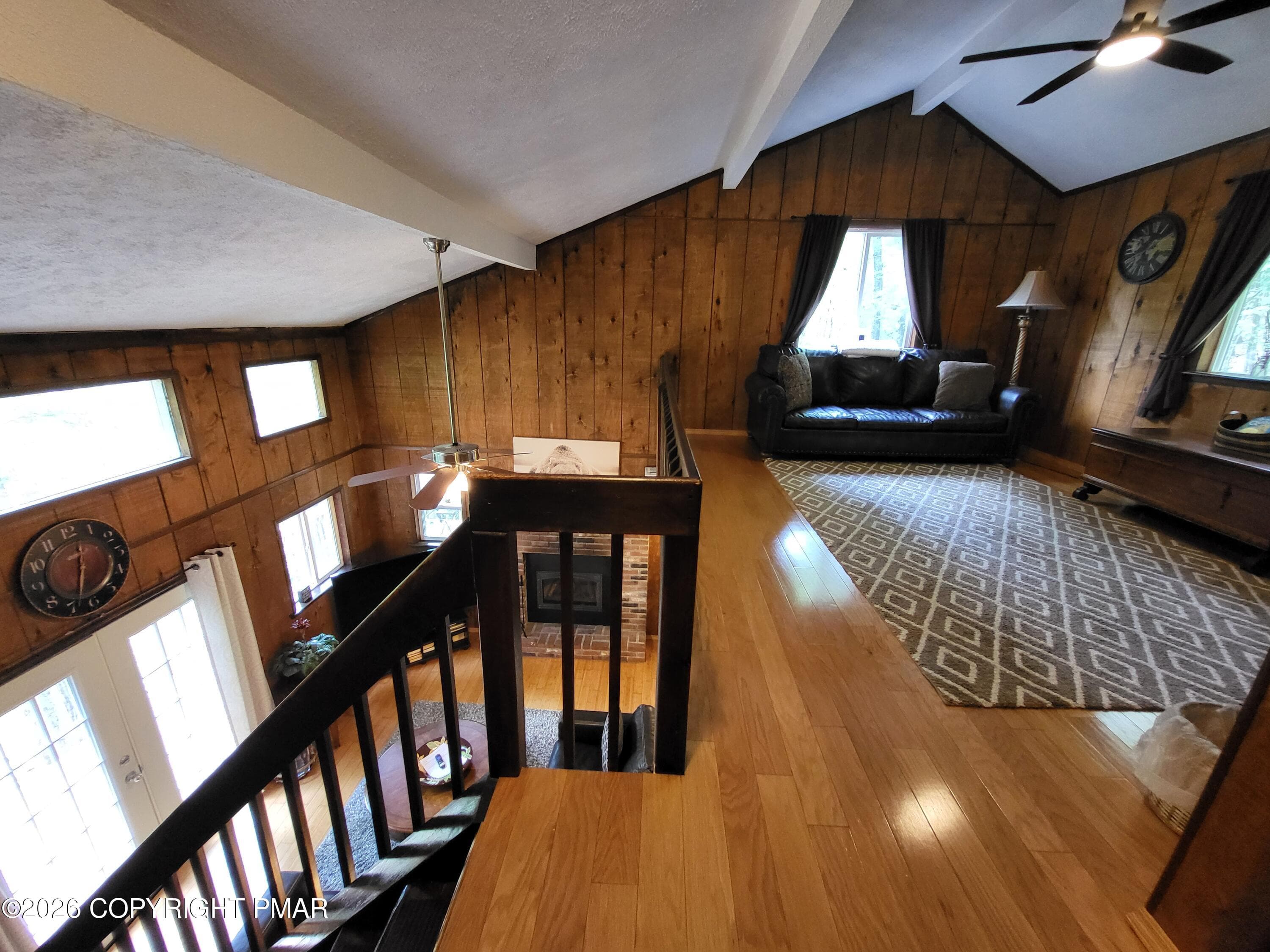 1000093300 - 121 Park Court, Bushkill, PA 18324, Bushkill