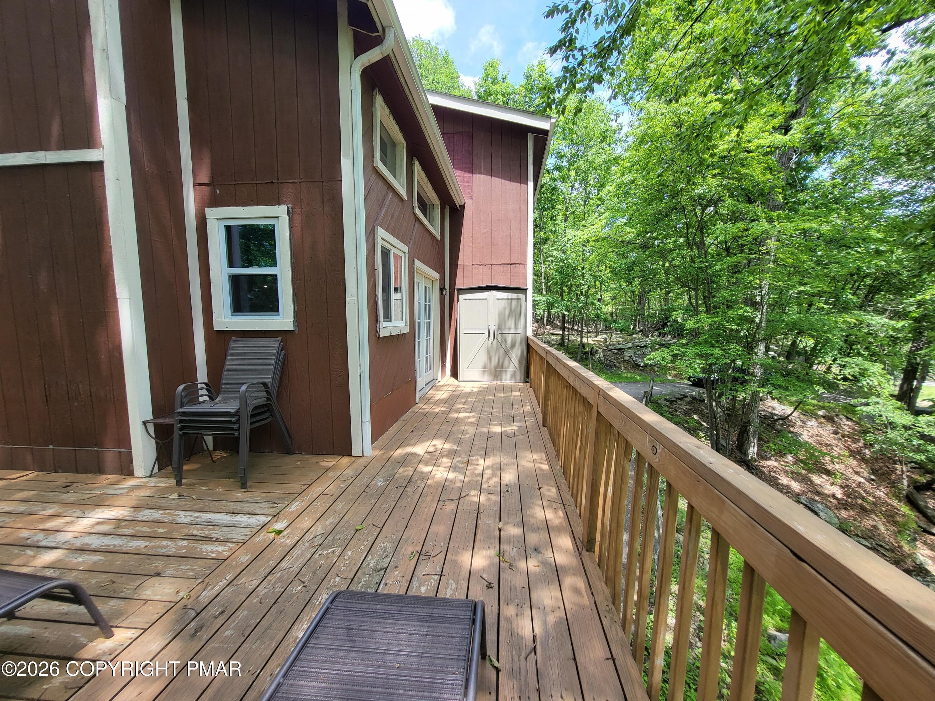 1000093324 - 121 Park Court, Bushkill, PA 18324, Bushkill