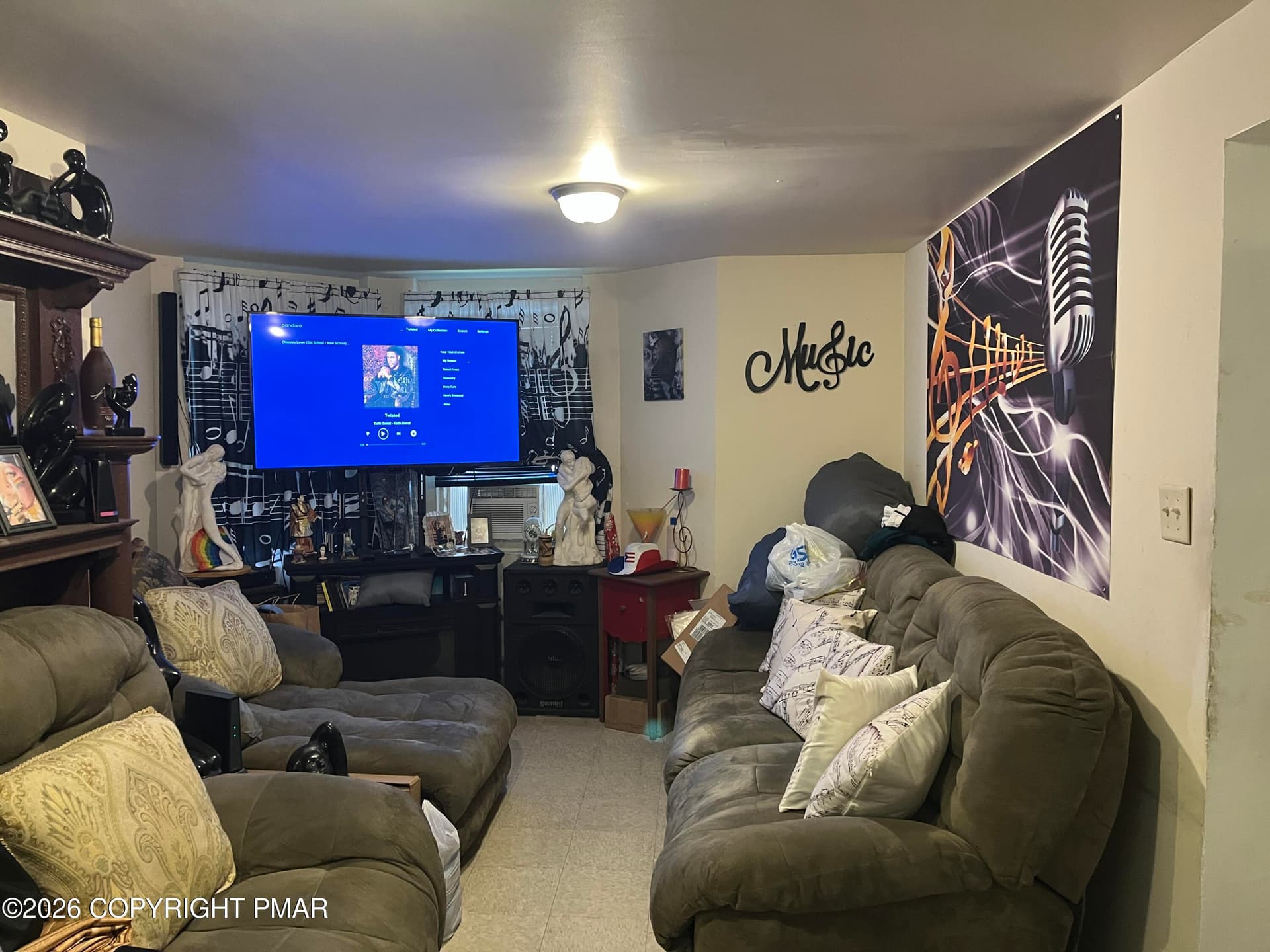 Unit 2 LR - 502 Ontario Street, Bethlehem, PA 18015