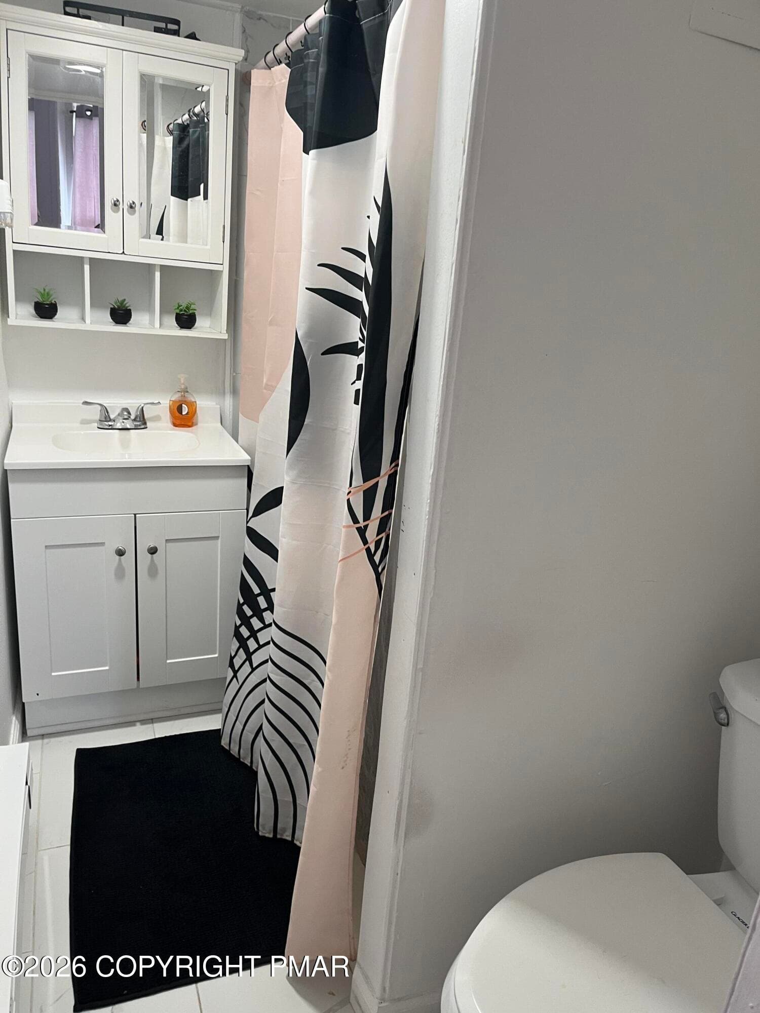 Unit 4 Bath - 502 Ontario Street, Bethlehem, PA 18015