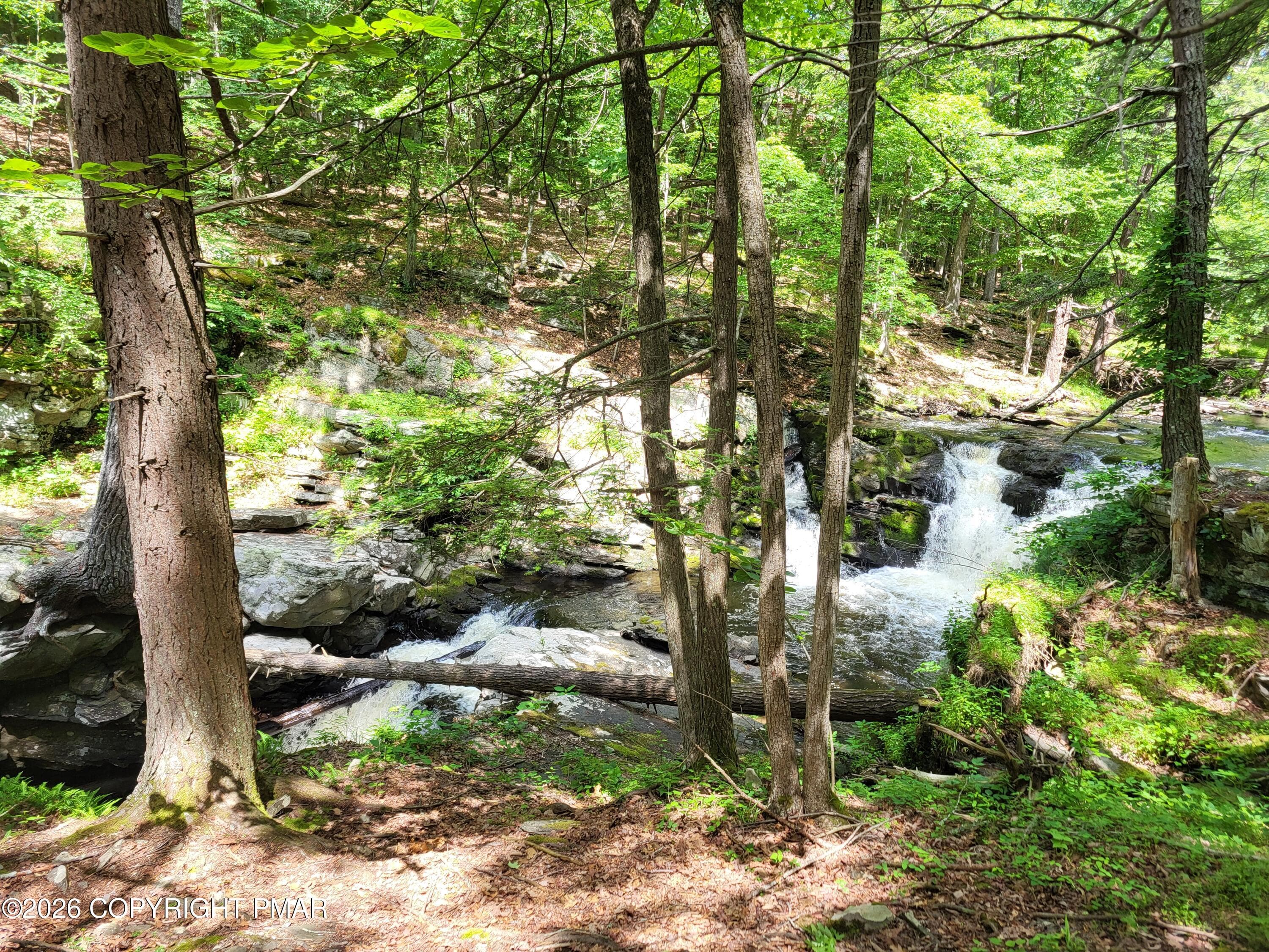 1000094373 - Lot - 1761 Woodbridge Drive E, Bushkill, PA 18324, Bushkill