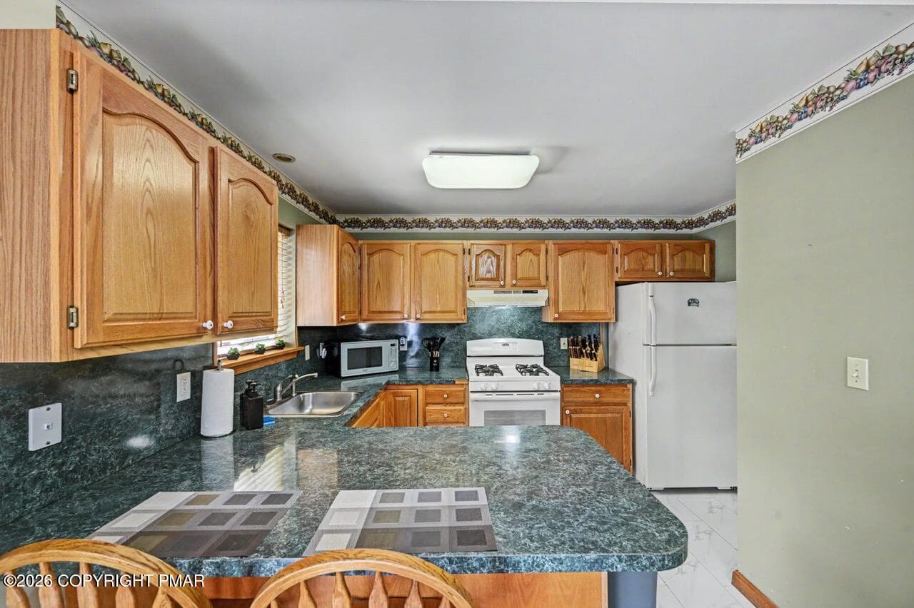 211 Nadine Blvd 19 Large - 211 Nadine Boulevard, Pocono Summit, PA 18346, Pocono Summit