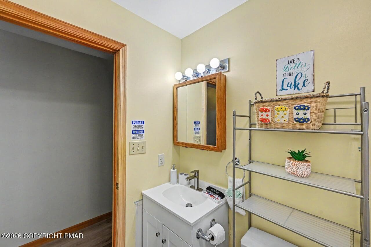 211 Nadine Blvd 32 Large - 211 Nadine Boulevard, Pocono Summit, PA 18346, Pocono Summit