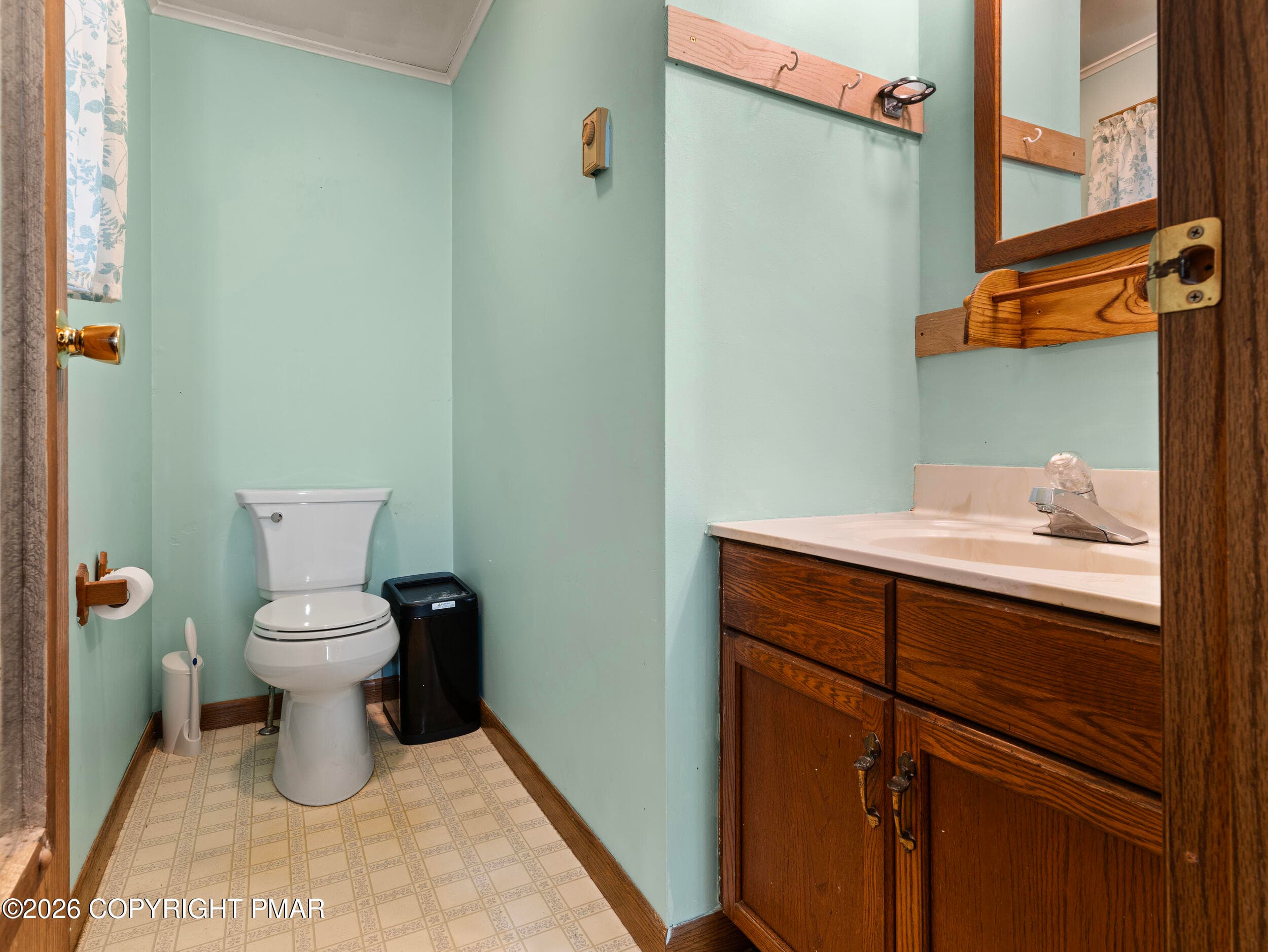 Primary Bedroom ensuite Half Bath - 95 Vista Drive, Albrightsville, PA 18210, Albrightsville