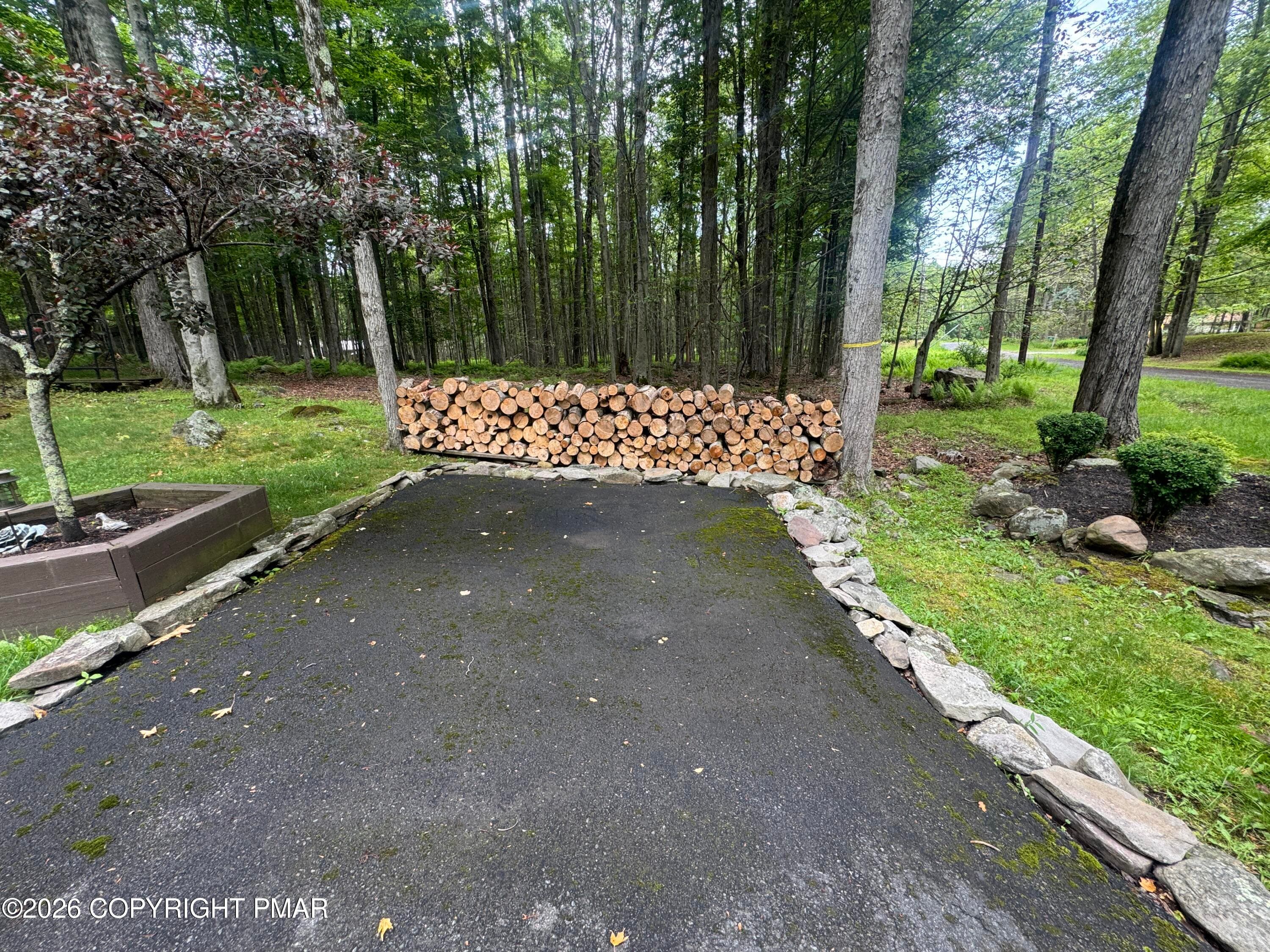 Driveway - 137 Outer Drive, Pocono Lake, PA 18347, Pocono Lake