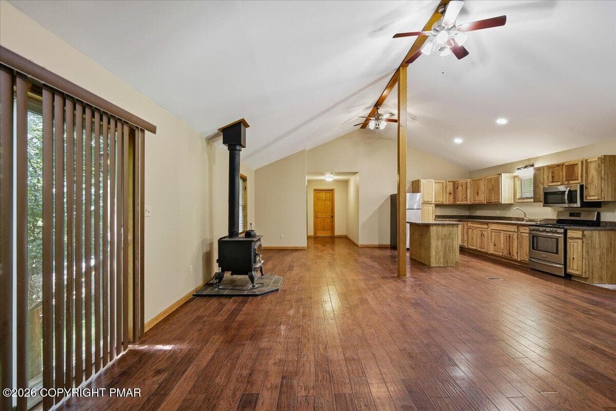 Living Room - 186 Sky Hawk Trail, Scotrun, PA 18355, Scotrun