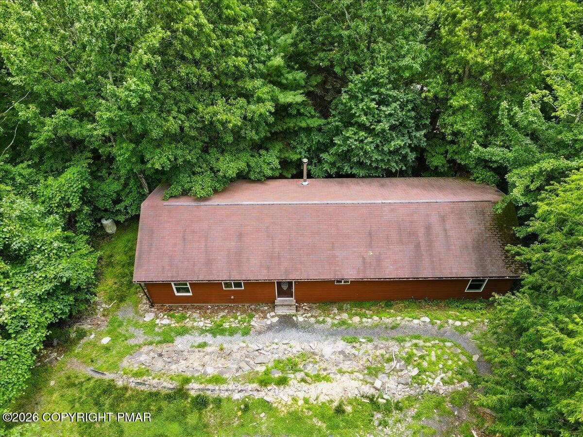 Front of Home - 186 Sky Hawk Trail, Scotrun, PA 18355, Scotrun